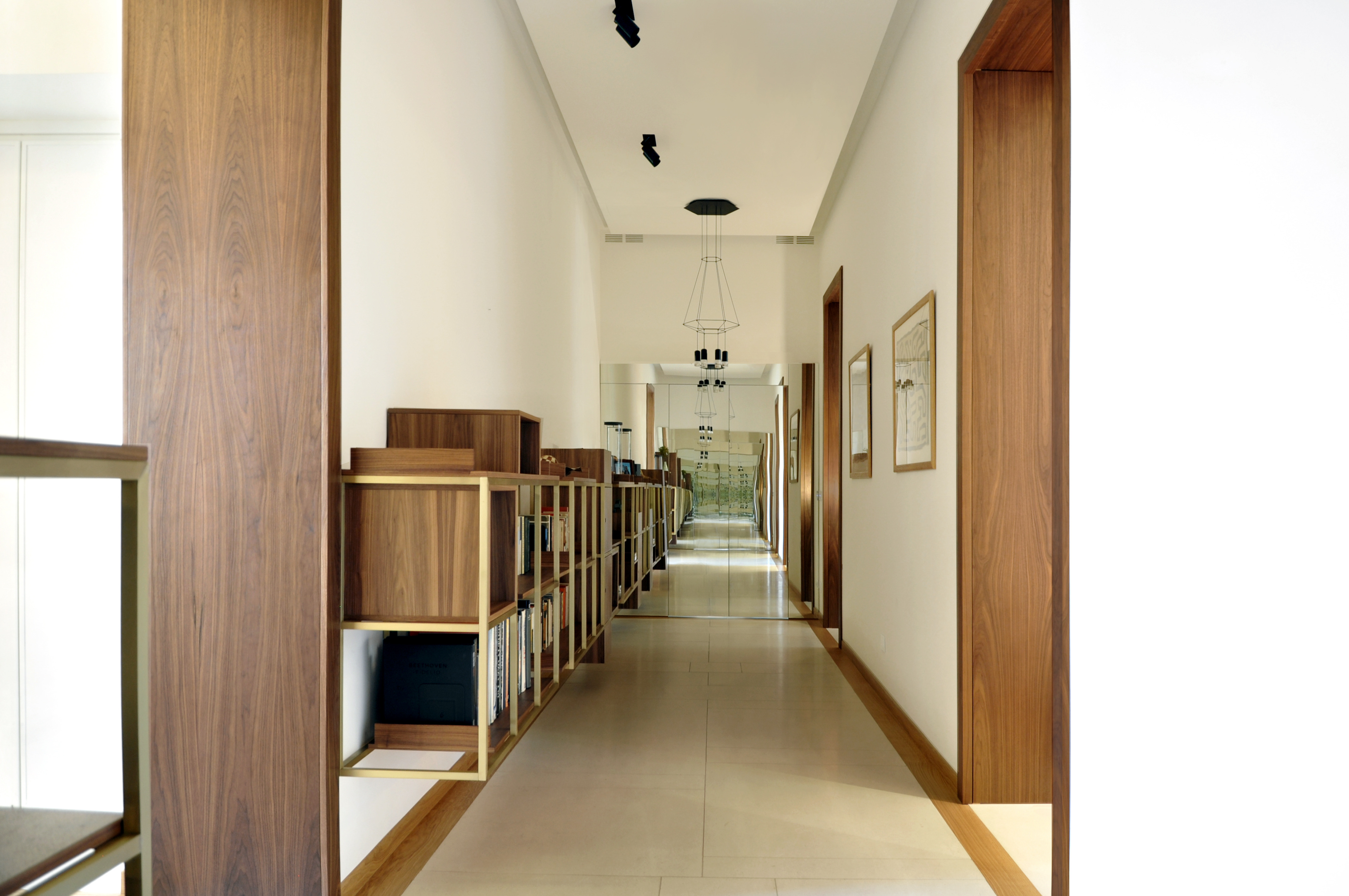 2017 年修复的意大利托洛尼亚别墅室内设计-0