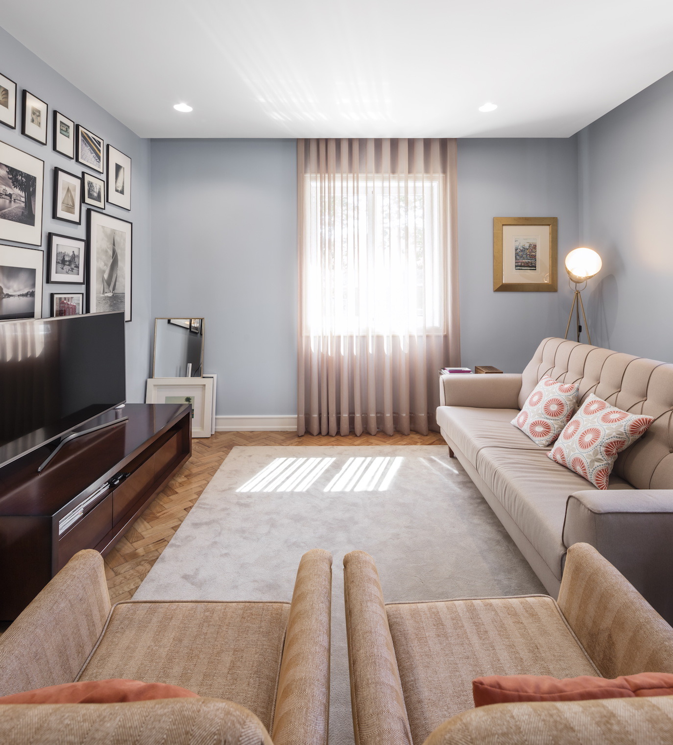 色彩点亮生活，翻新打造现代宜居空间-18