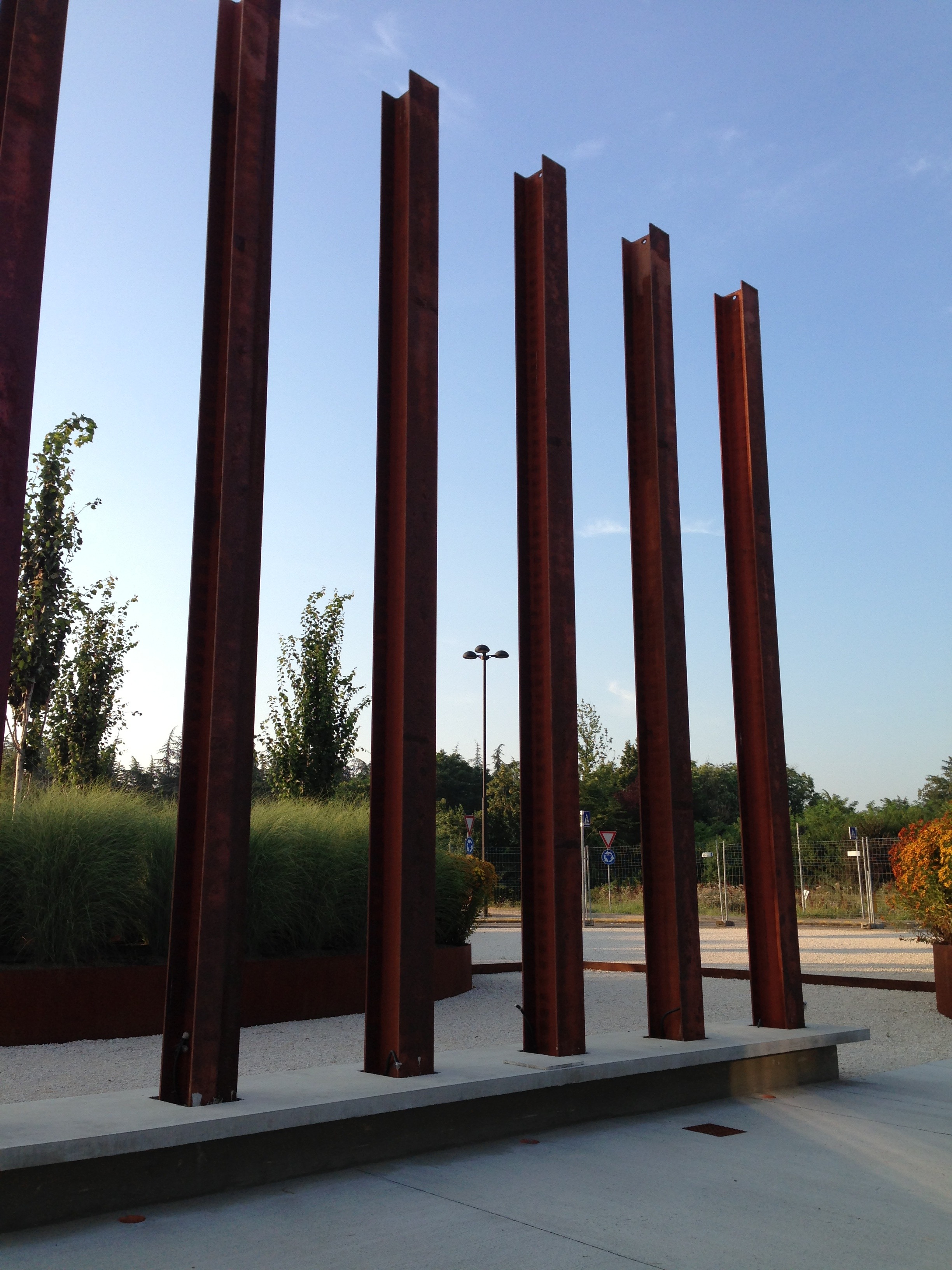 2015 年完成的 Palapa 项目，将工业遗址改造为时尚咖啡馆-29