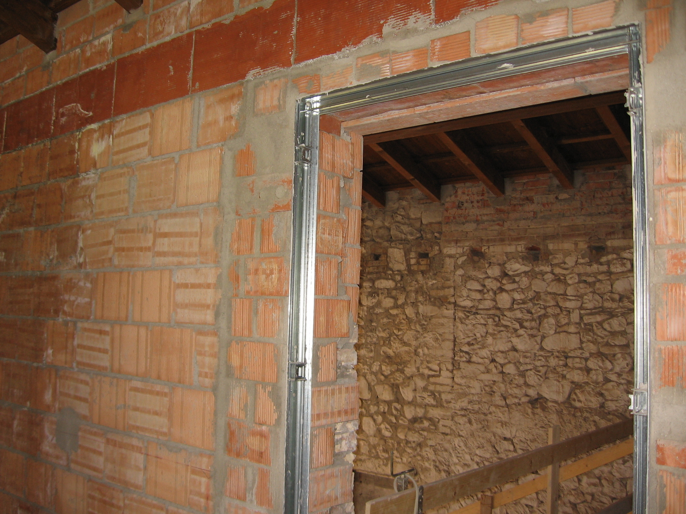 2000 年 Pedemontana 公寓修复 | 历史建筑的新生-35