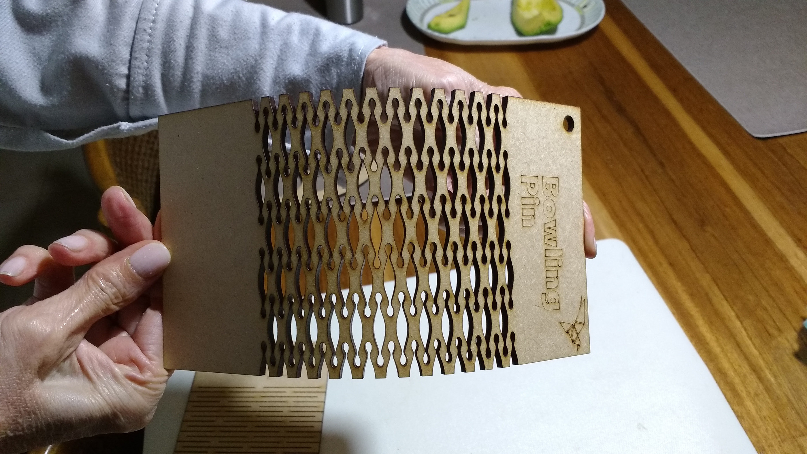 激光切割木质隔断家具设计-9