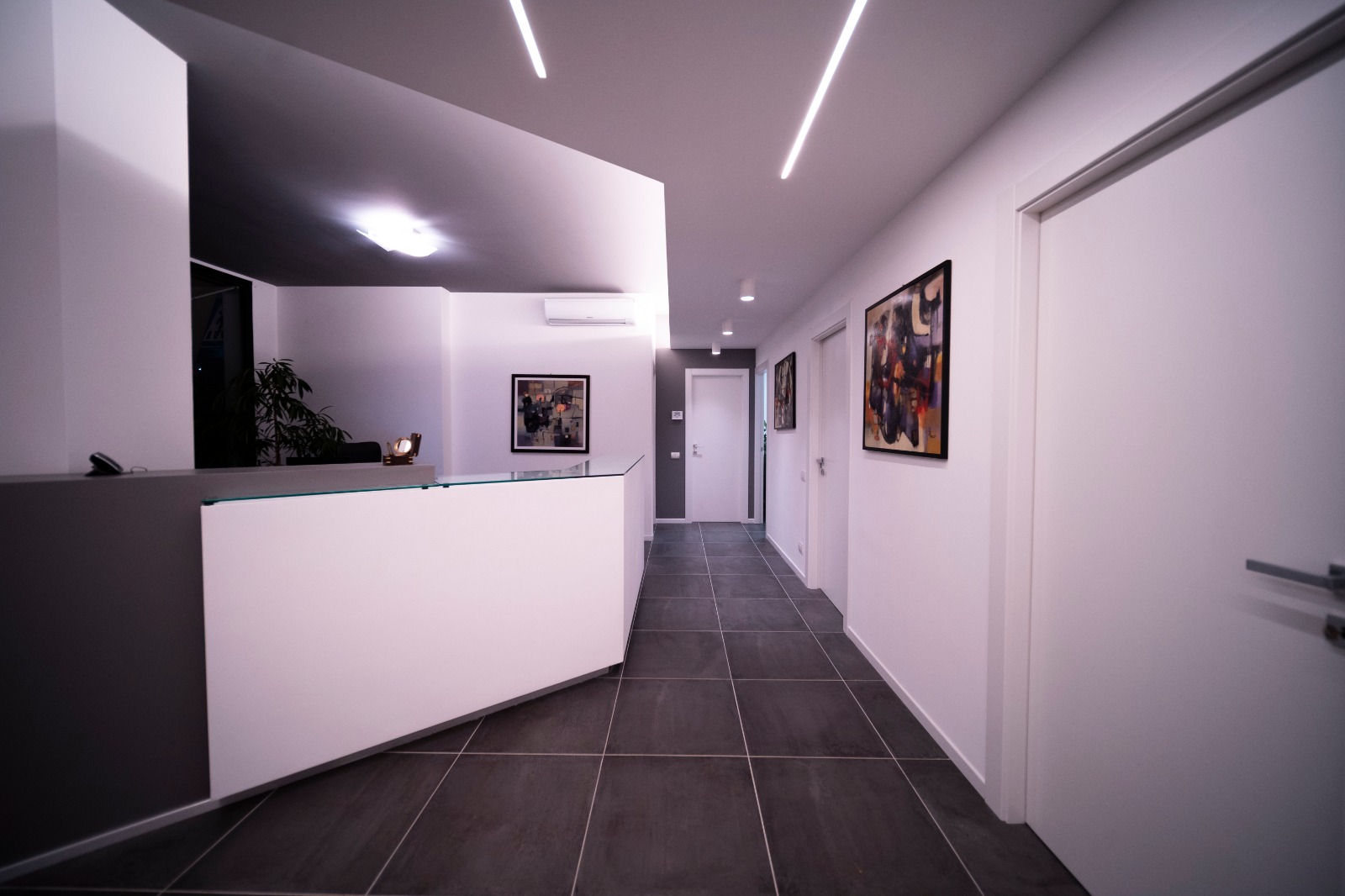 2019 年完成的意大利建筑工作室室内设计案例-4