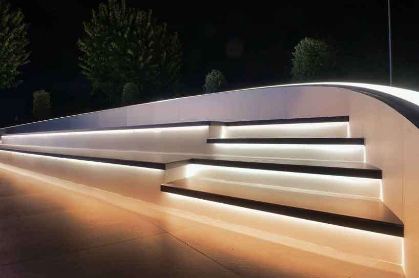 意大利知名建筑师打造户外展示空间，连接室内外元素-3