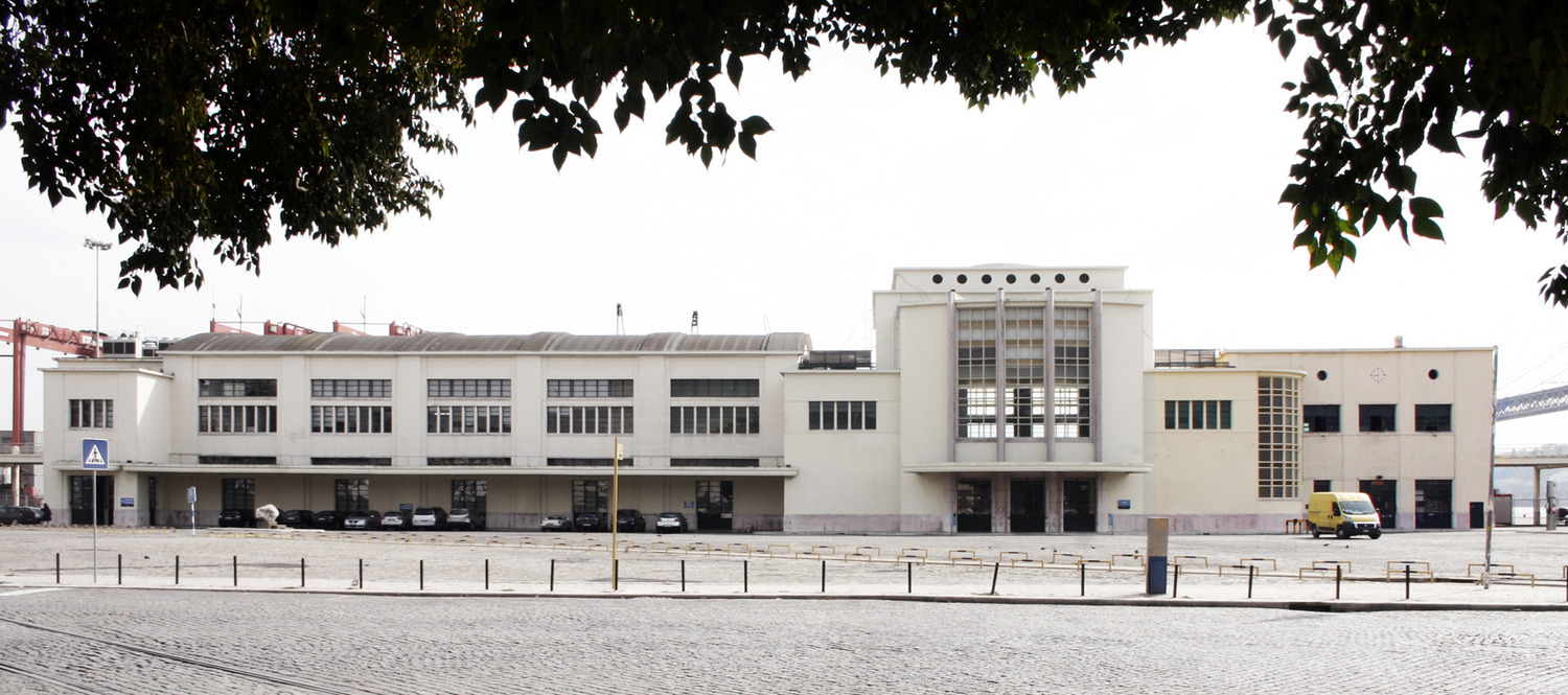 历史建筑的新生 · 里斯本港口管理局办公空间设计-1