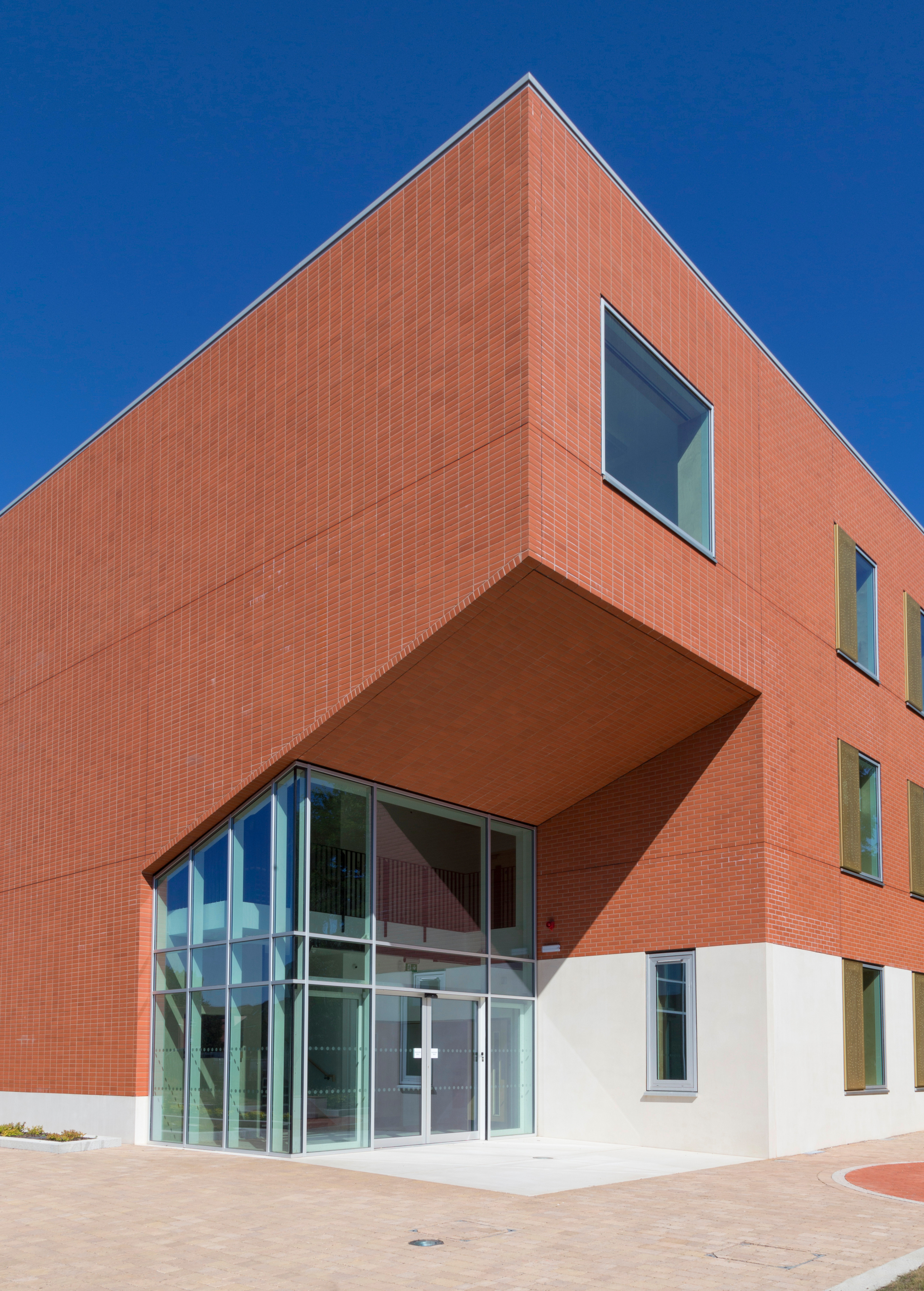 约瑟夫·莱基学院 · 融入环境的创新教学空间-4