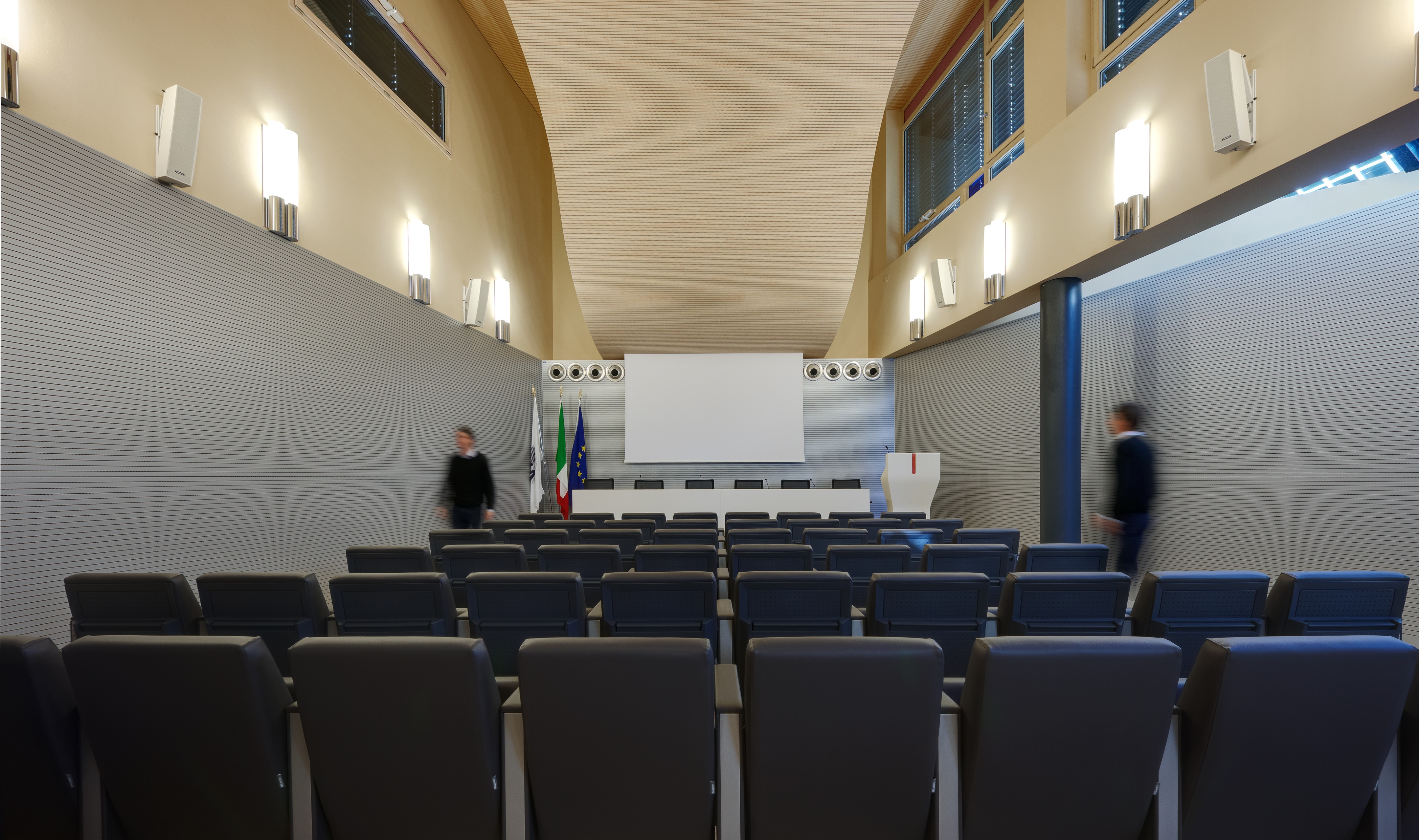 风之阁楼 · 自然与建筑的和谐共生-20