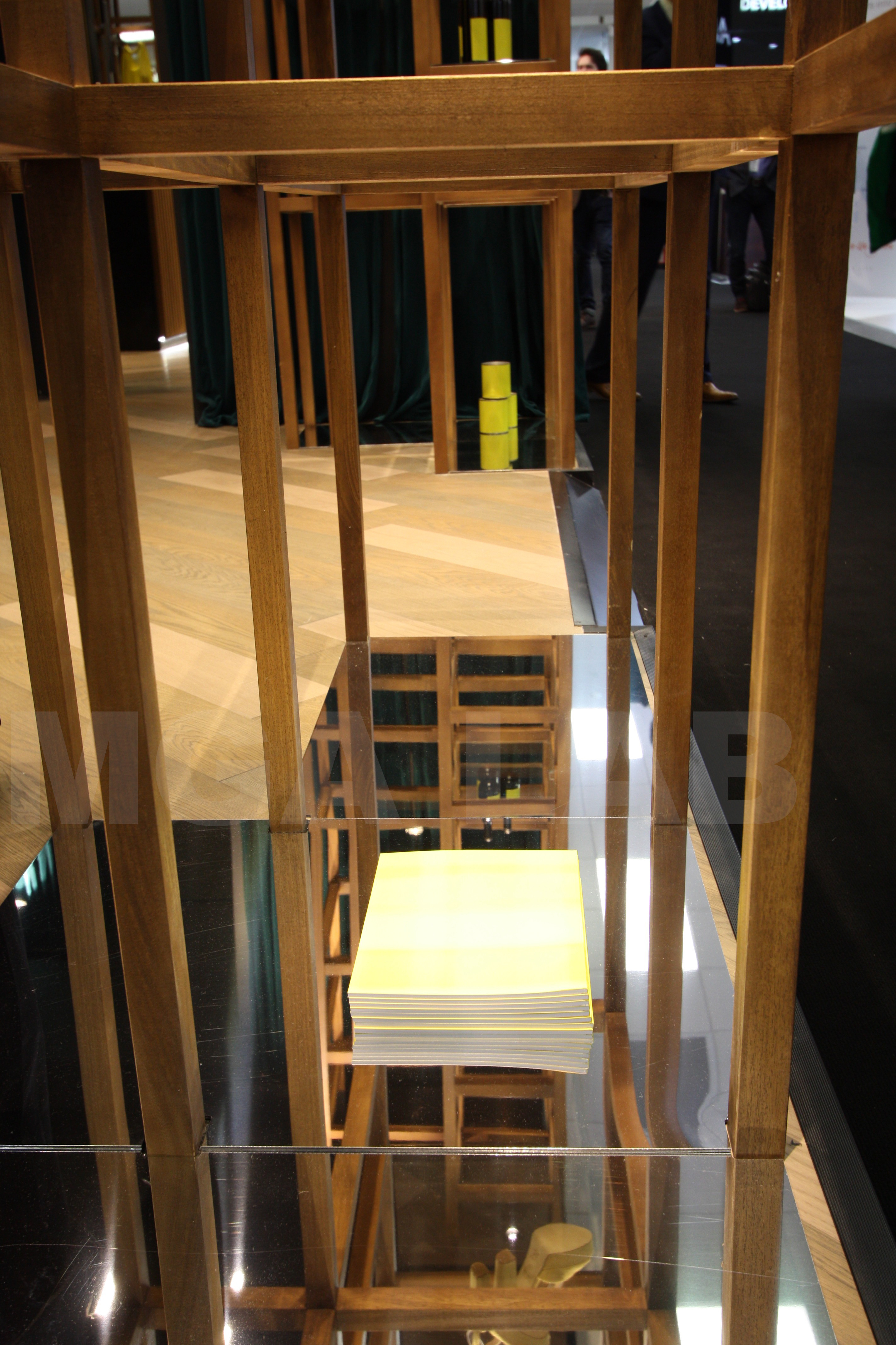 2016 年雷贾尼照明展台设计-11