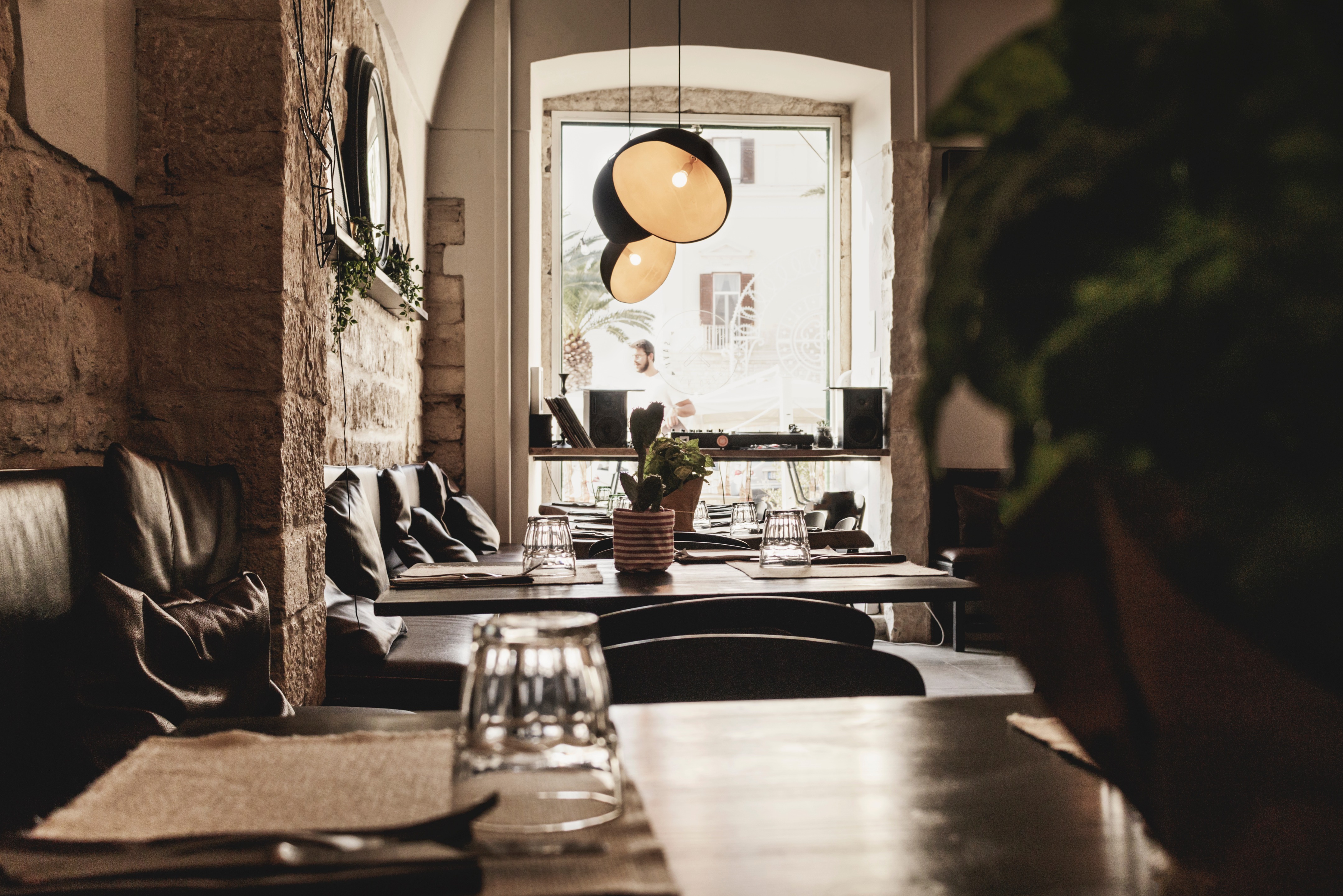 2017 年完成的 SAVI' la creperia 餐厅室内设计-2