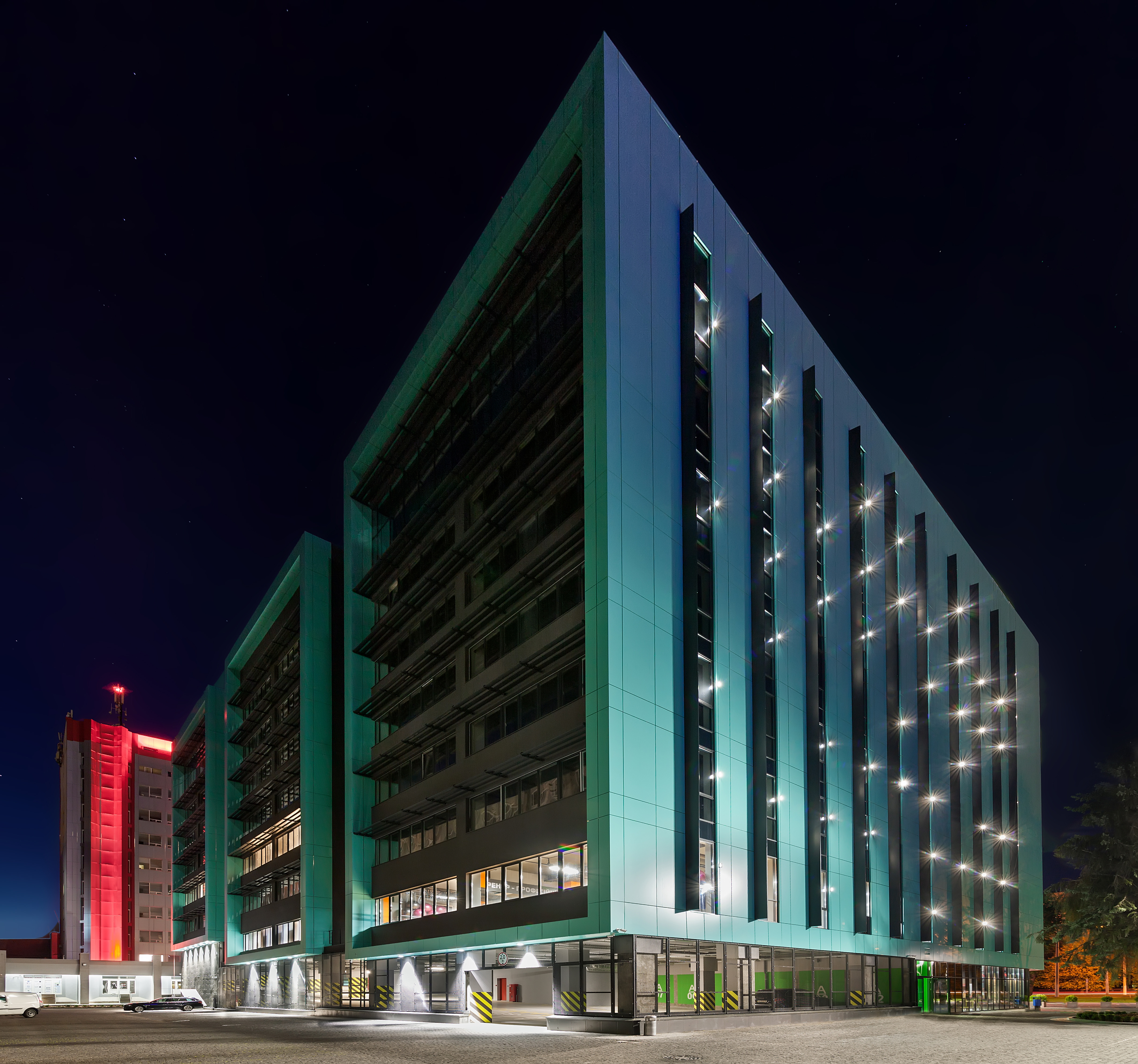 绿色环保的乌克兰 Optima Plaza 商务中心-2