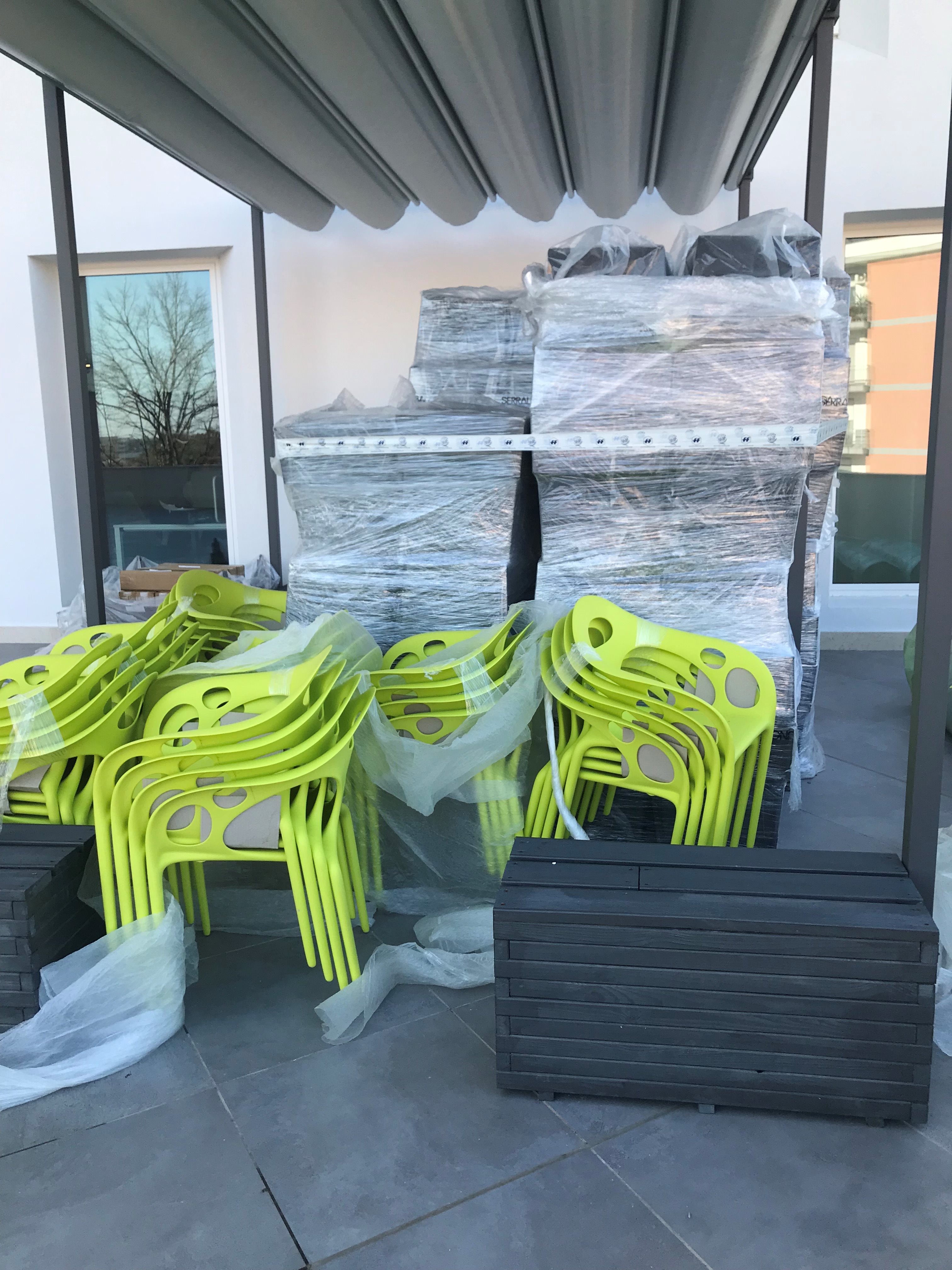 电信公司总部打造高效休闲办公空间-58