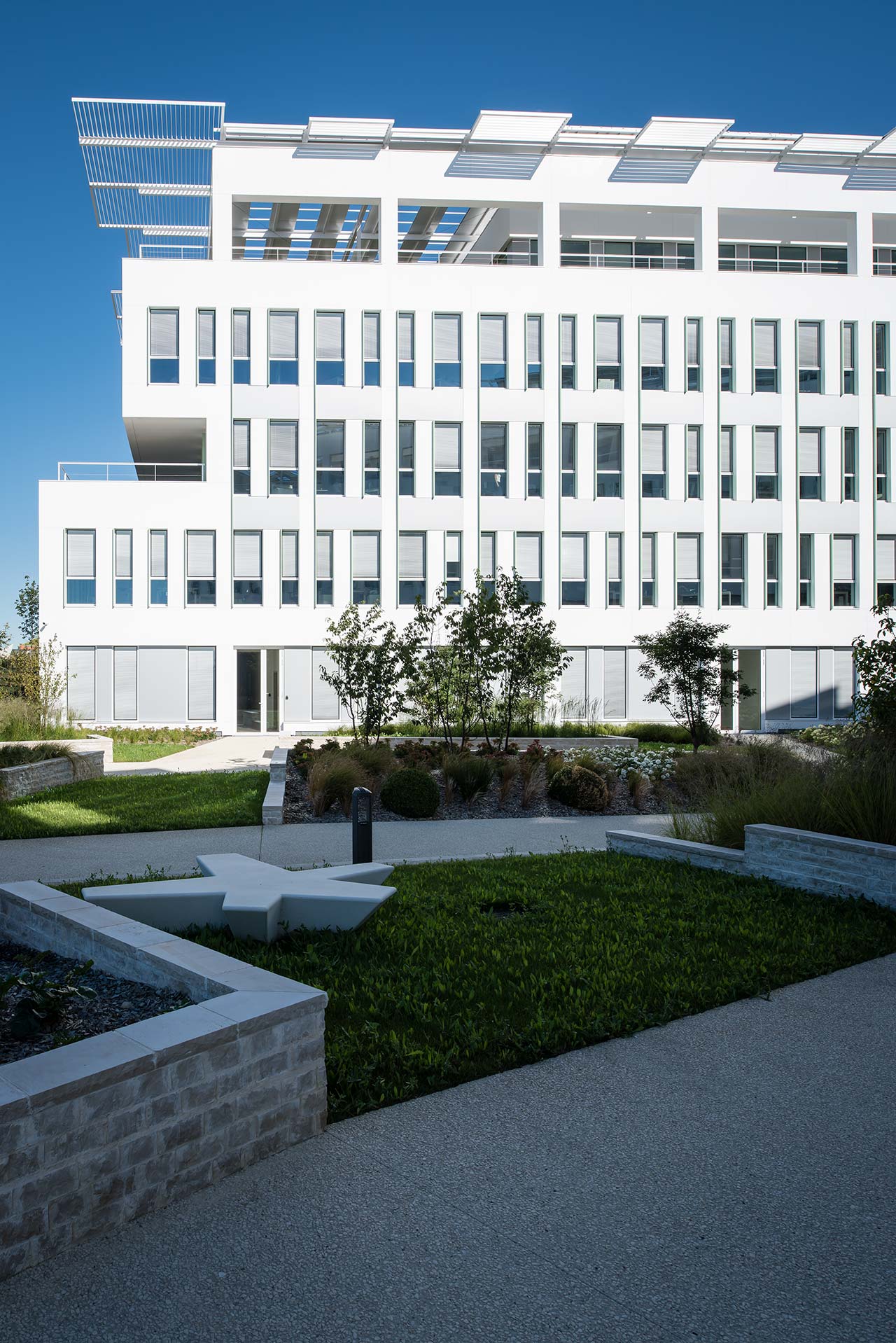 法国 Credit Agricole Poitou 企业总部，现代与古典的完美融合-7