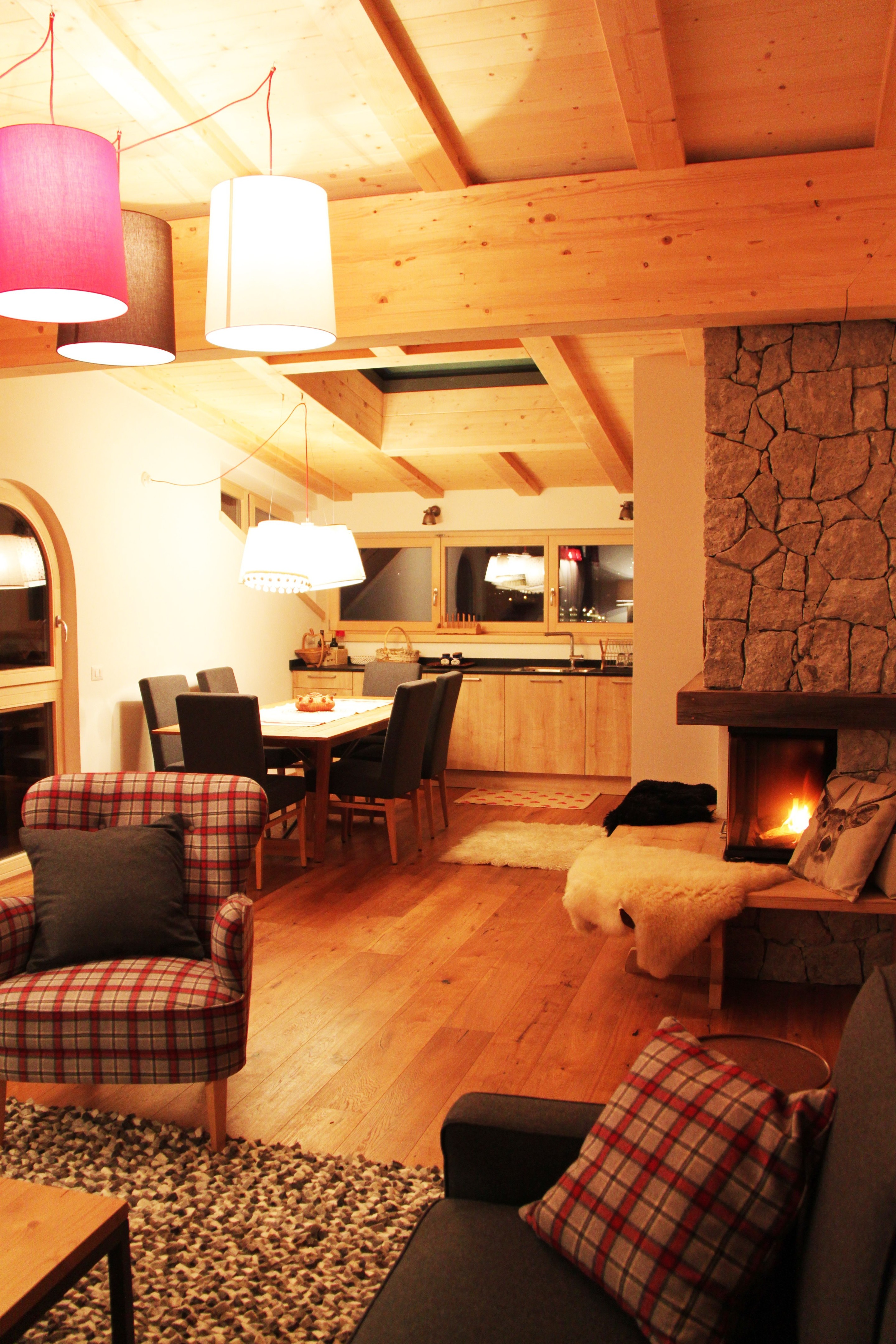 高山之居 · 奥尔蒂塞复古木屋的重生-8