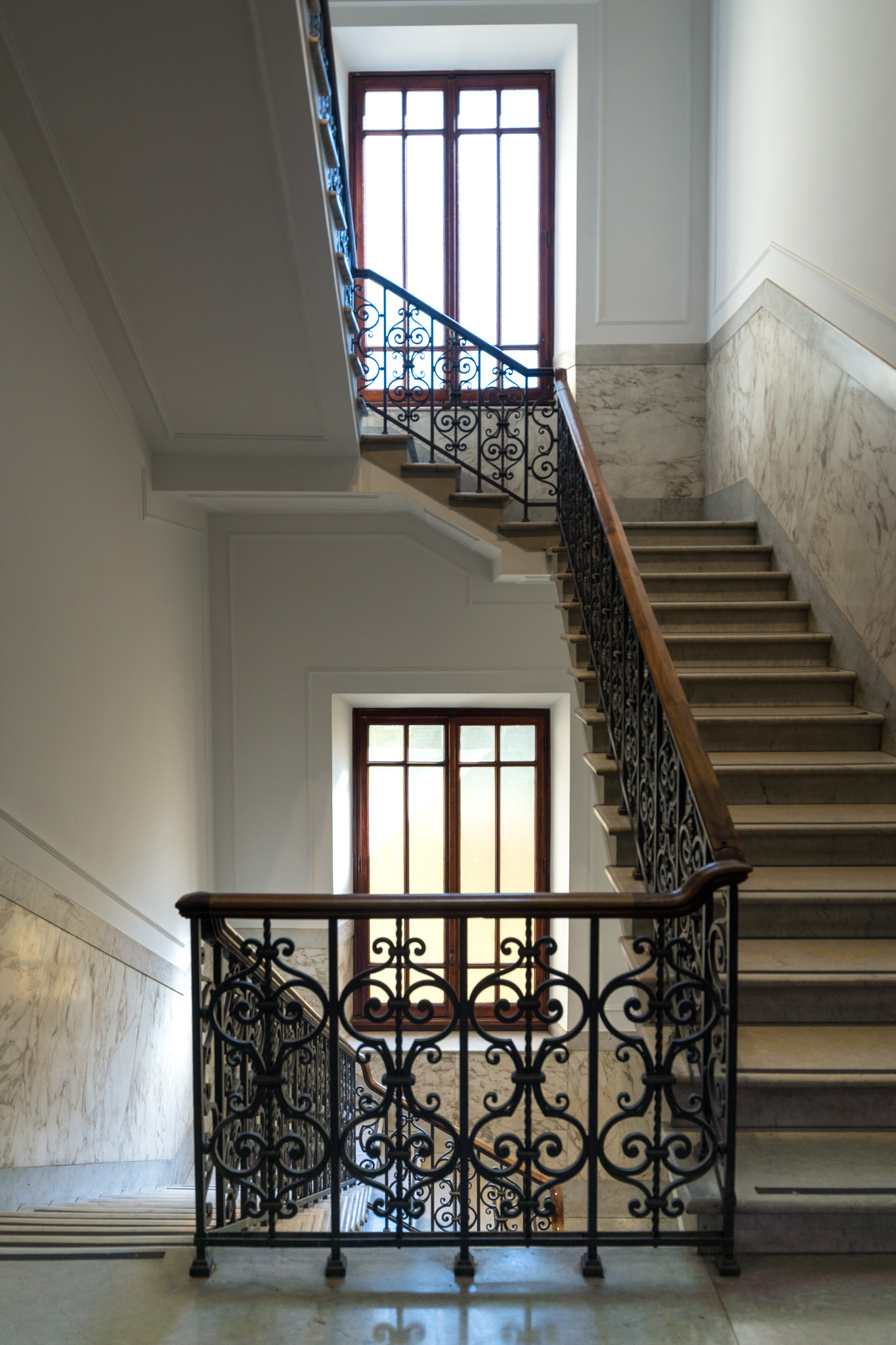 佛罗伦萨 OIC 公司总部翻新-29