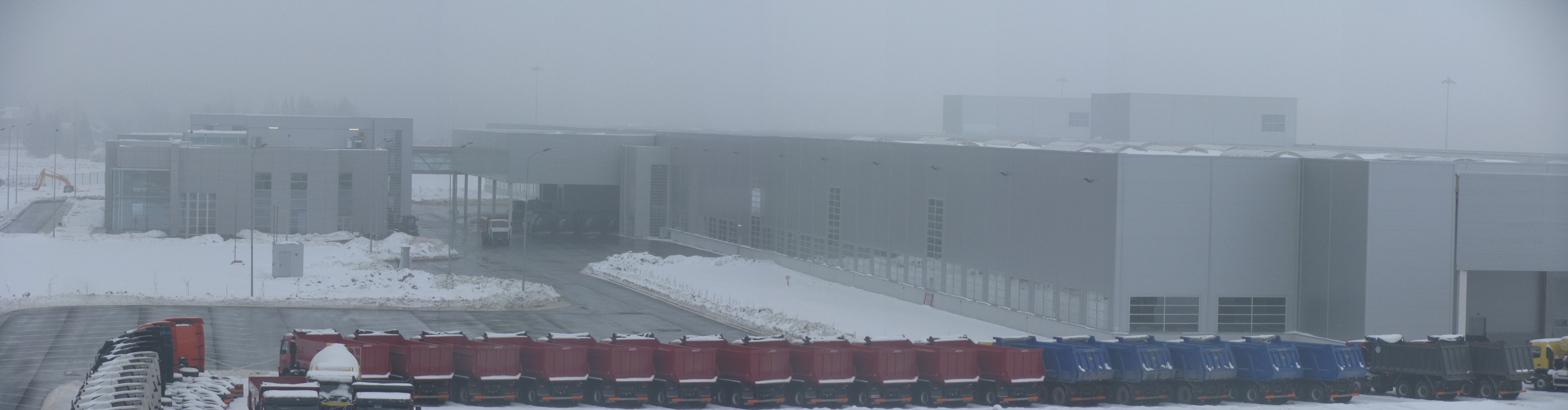 俄罗斯 Volvo·Renault 卡车工厂办公大楼设计-7