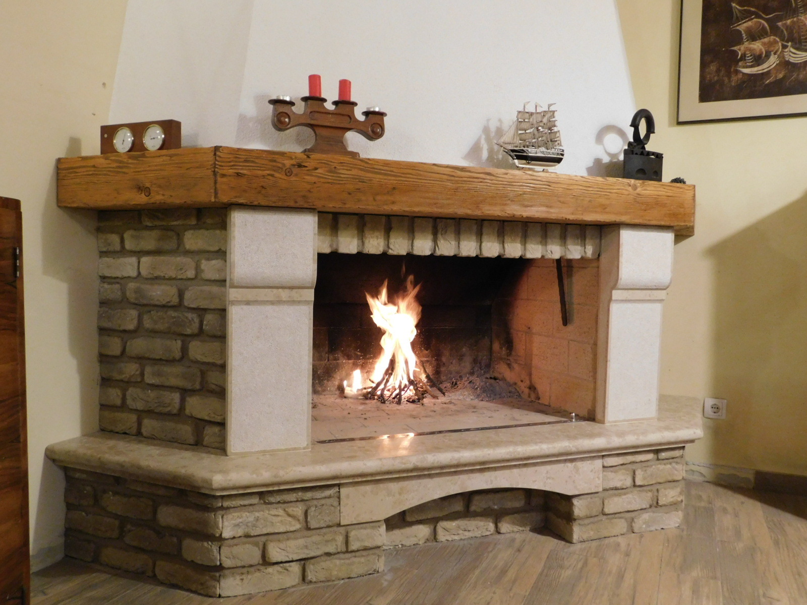 2019 年完成的温馨石头住宅设计-2