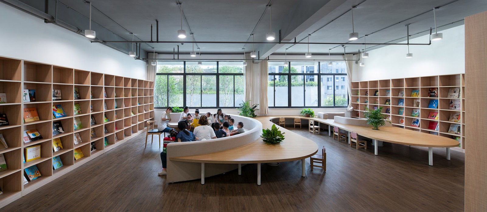 湖北十堰 A+自然幼儿园——自然、简约、童趣的空间设计-30