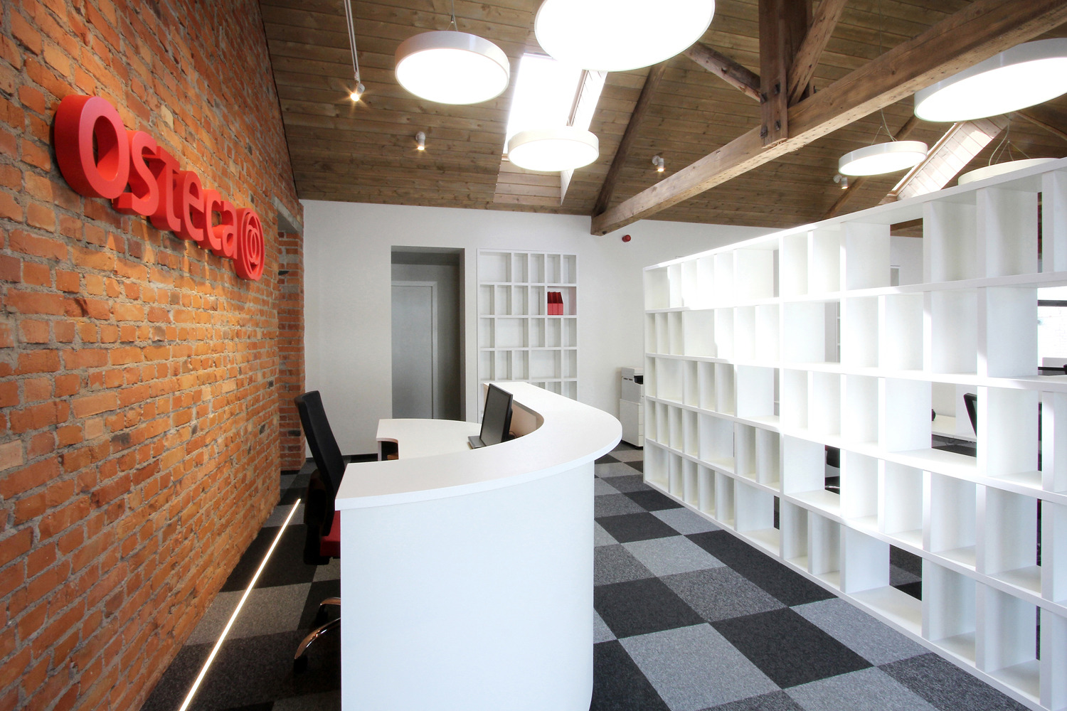 旧仓库变身高品质办公空间-1