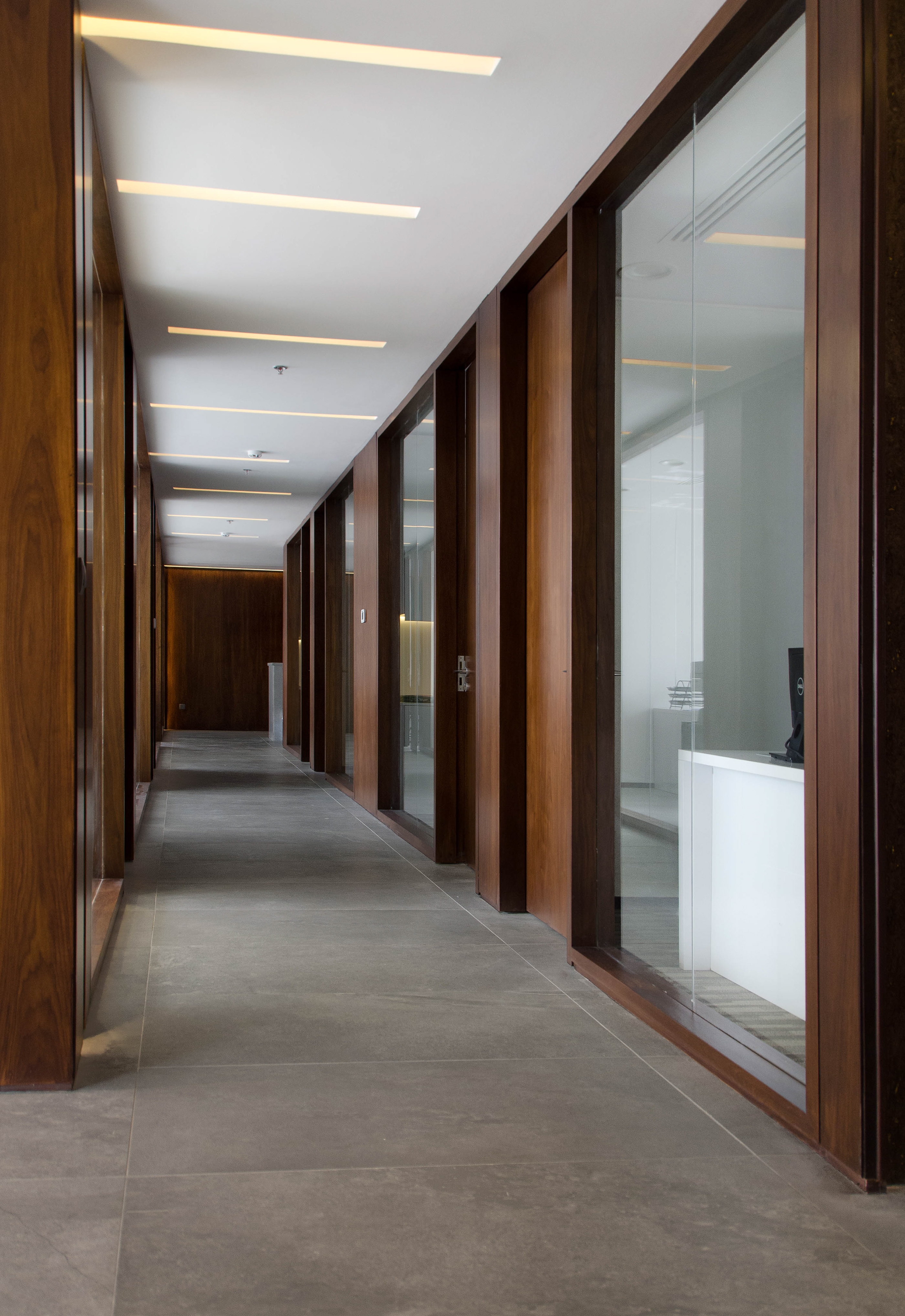 沙特阿拉伯 Al Akeel 律所员工办公室设计-5