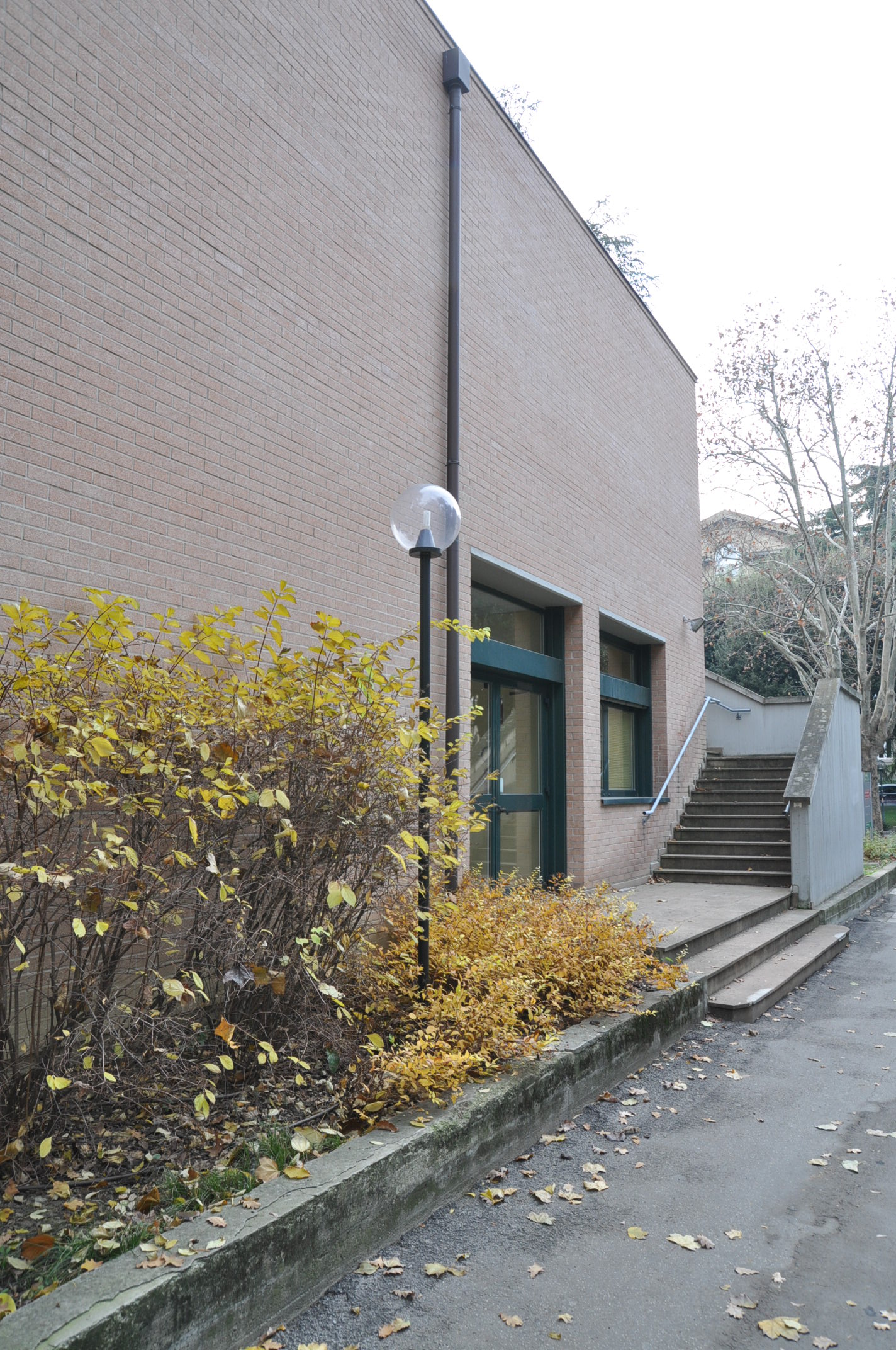 1999 年完成的圣奥尔索拉血液病研究所-6