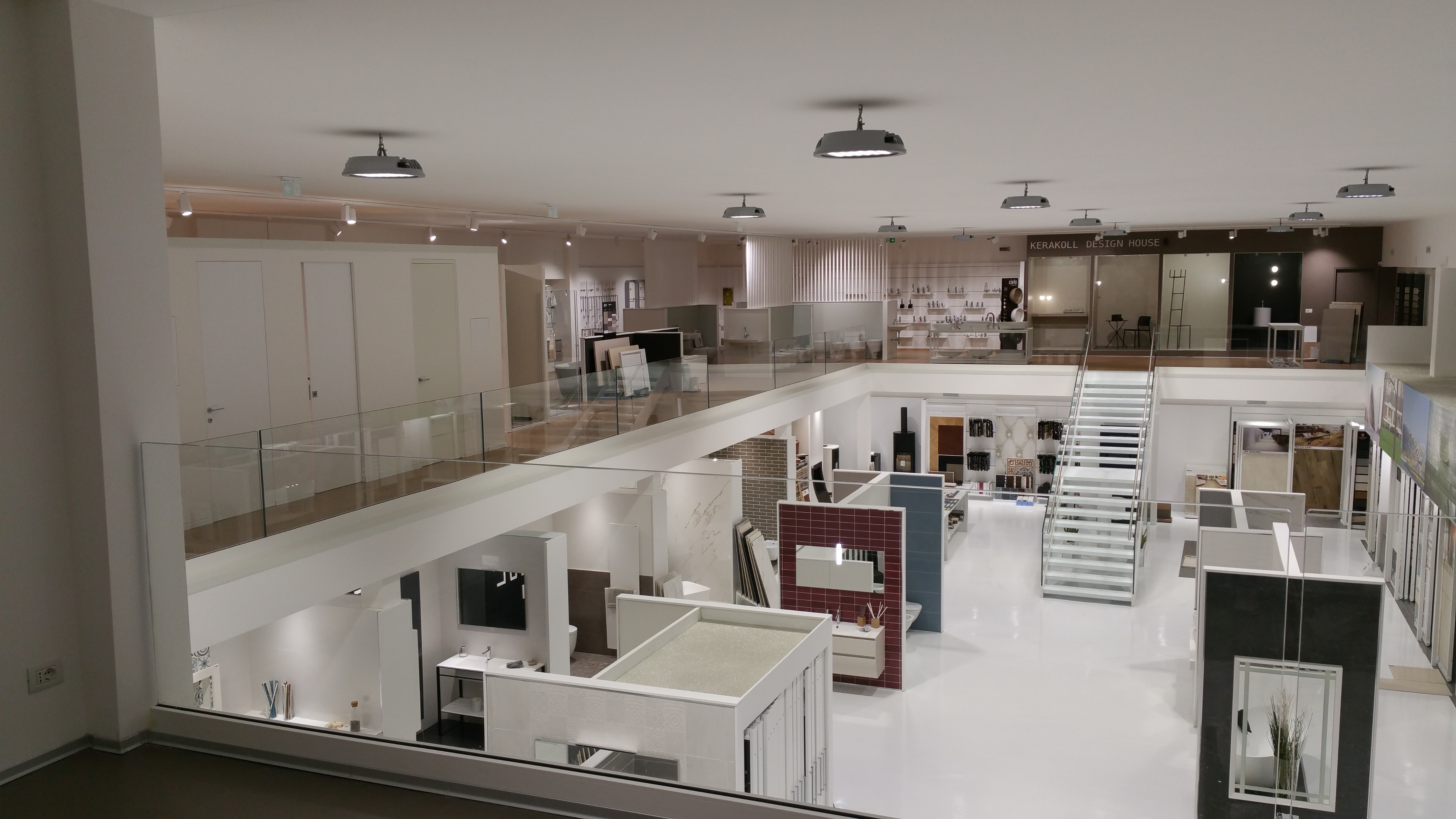 旧厂房变身高质感家居展示厅——意大利 EDILMEA 公司新展厅-22