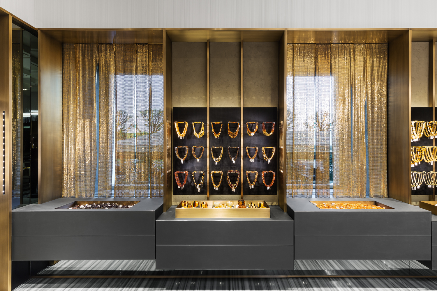 俄罗斯琥珀品牌店,米兰市中心建筑传奇-28