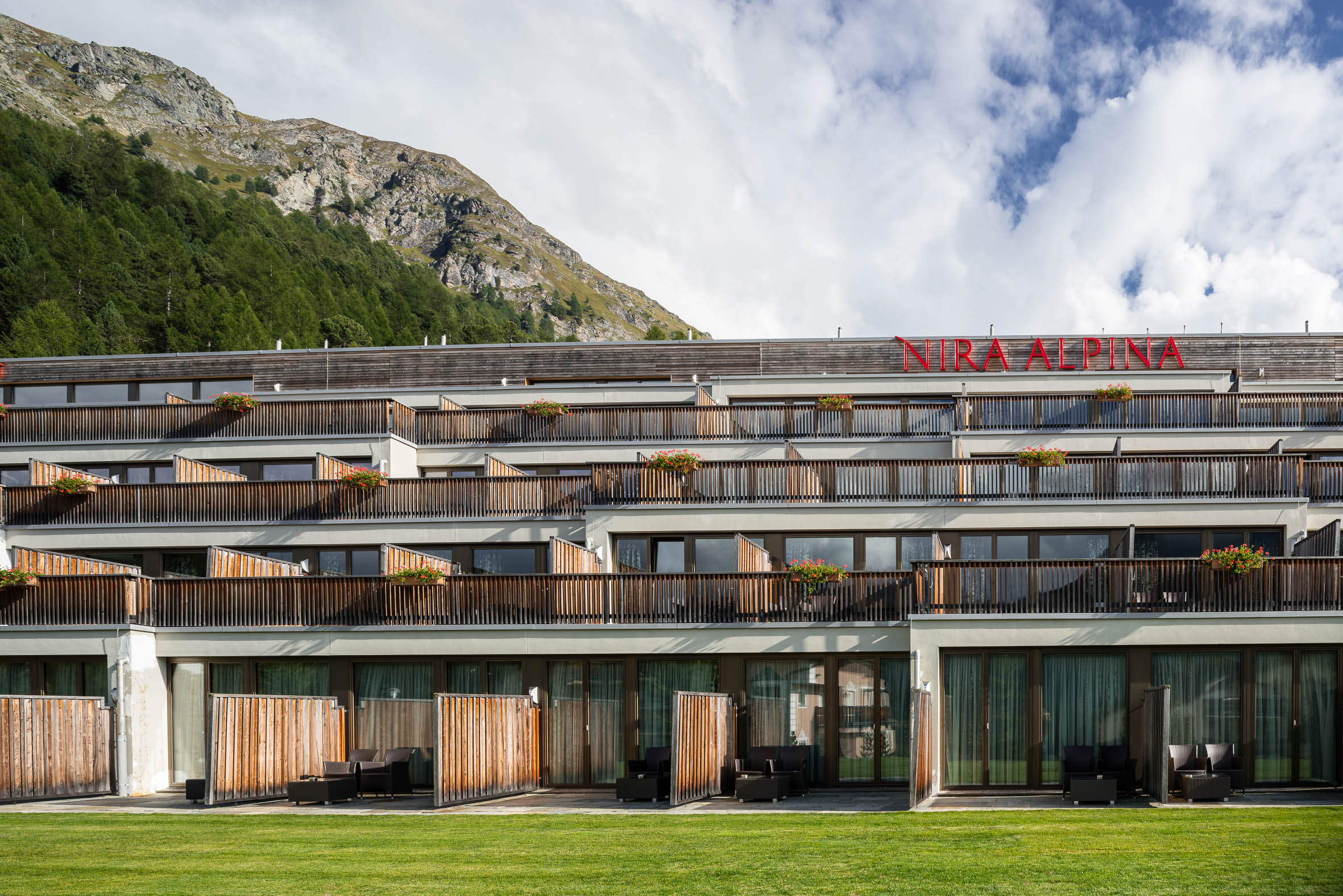 Nira Alpina Silvaplana 设计酒店-7