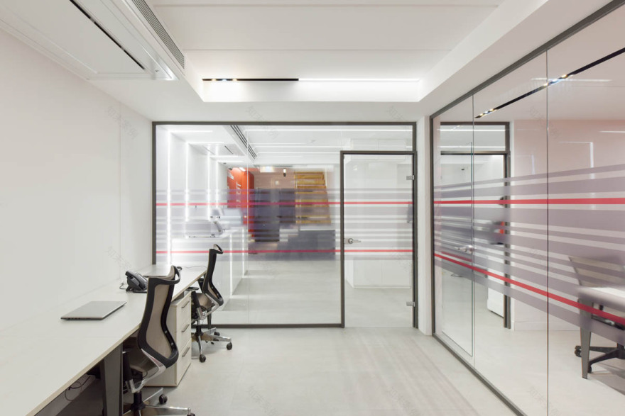 伊朗 Varesh 办公楼——简约现代的办公空间设计-6