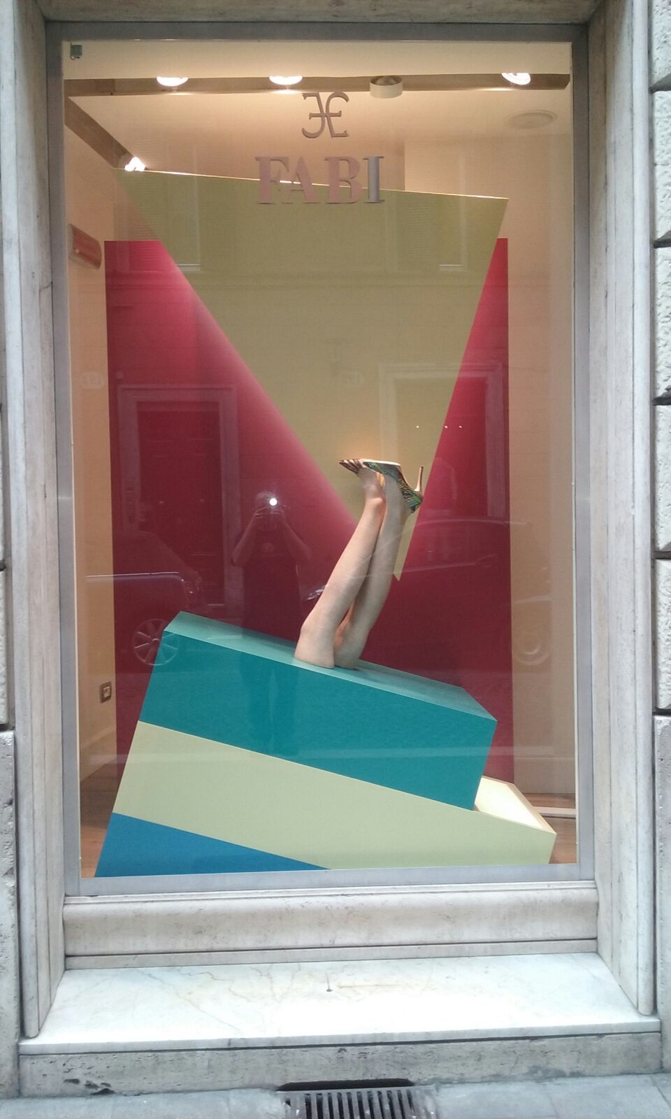 时尚鞋履品牌 Fabi 的视觉营销设计-7