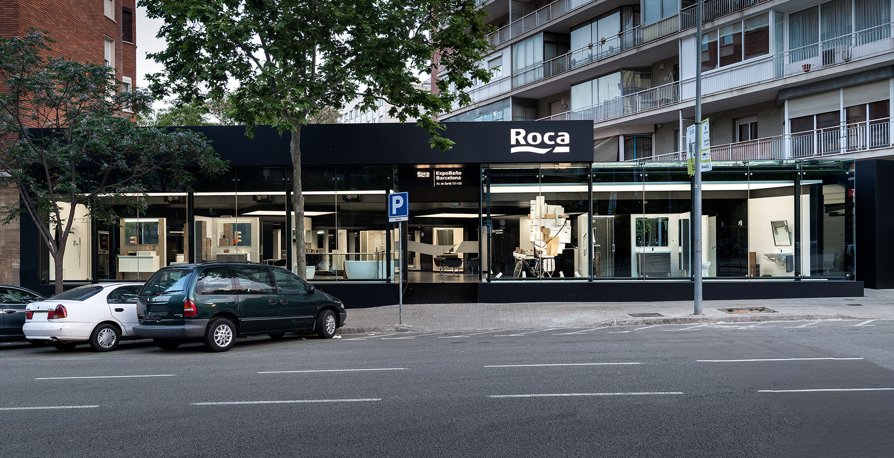 巴塞罗那 Roca 卫浴展示厅——自然光照的室内设计佳作-31