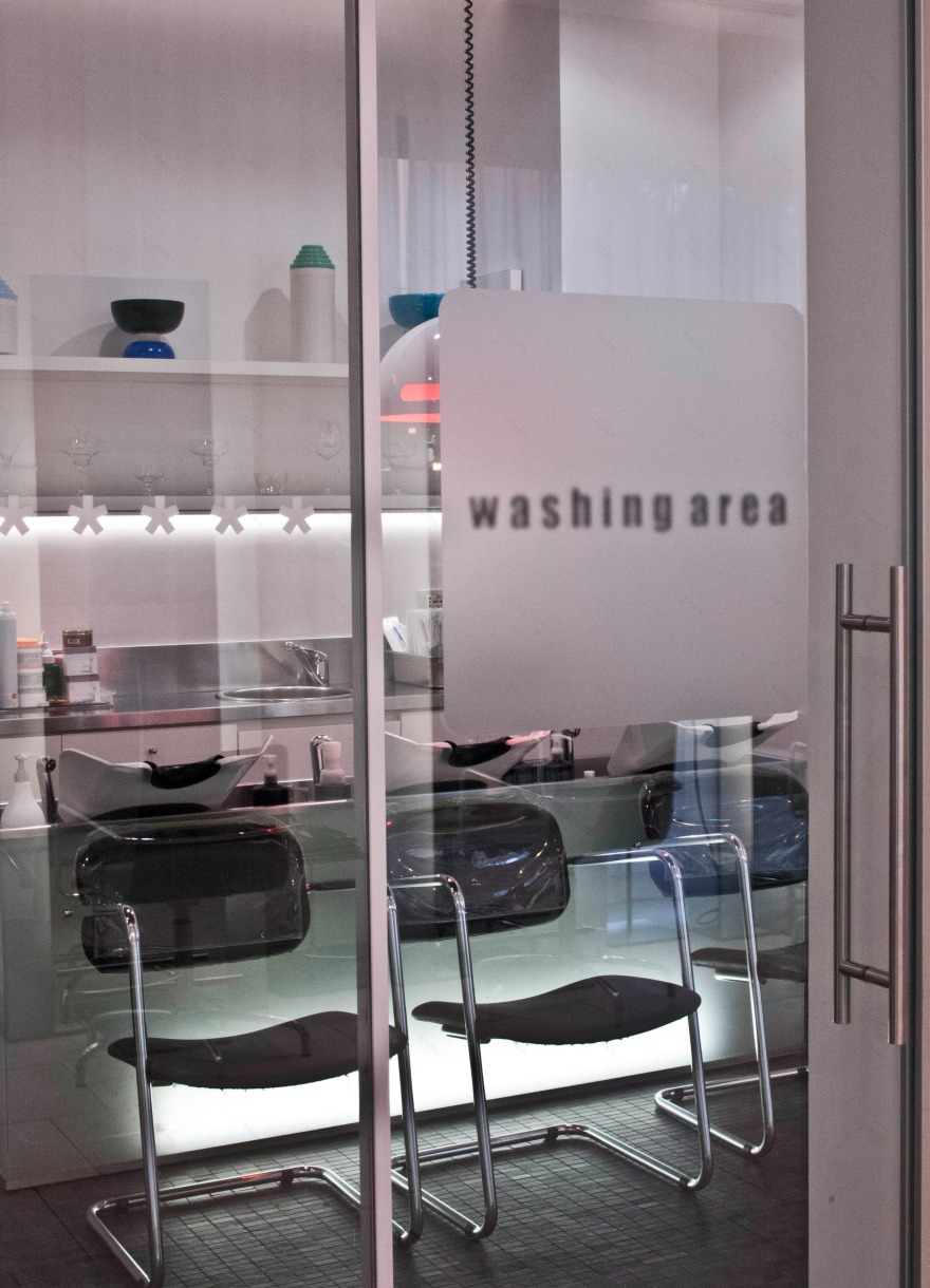 S 和 N 我理发店-7