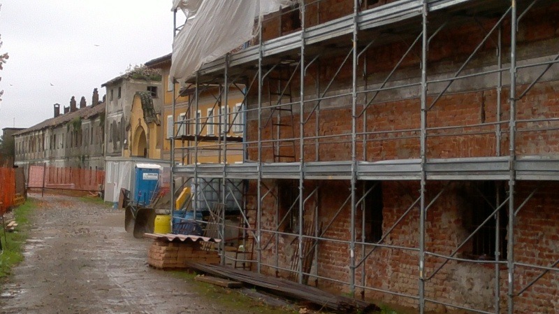 古堡图书馆的现代复兴 · Basiglio 镇“Il Borgo di Vione”项目-3