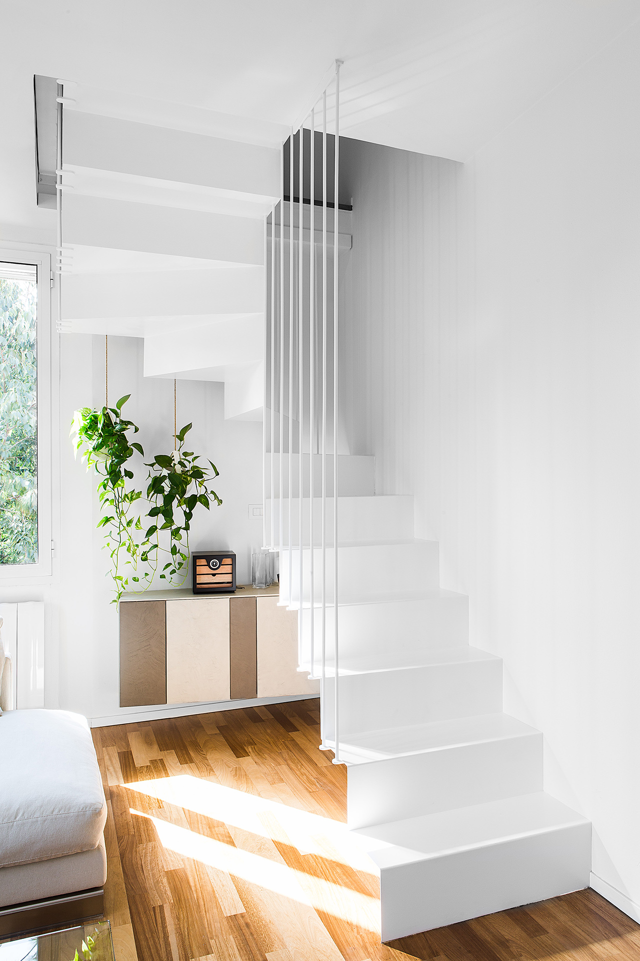 绿意盎然的历史建筑顶层公寓改造-9