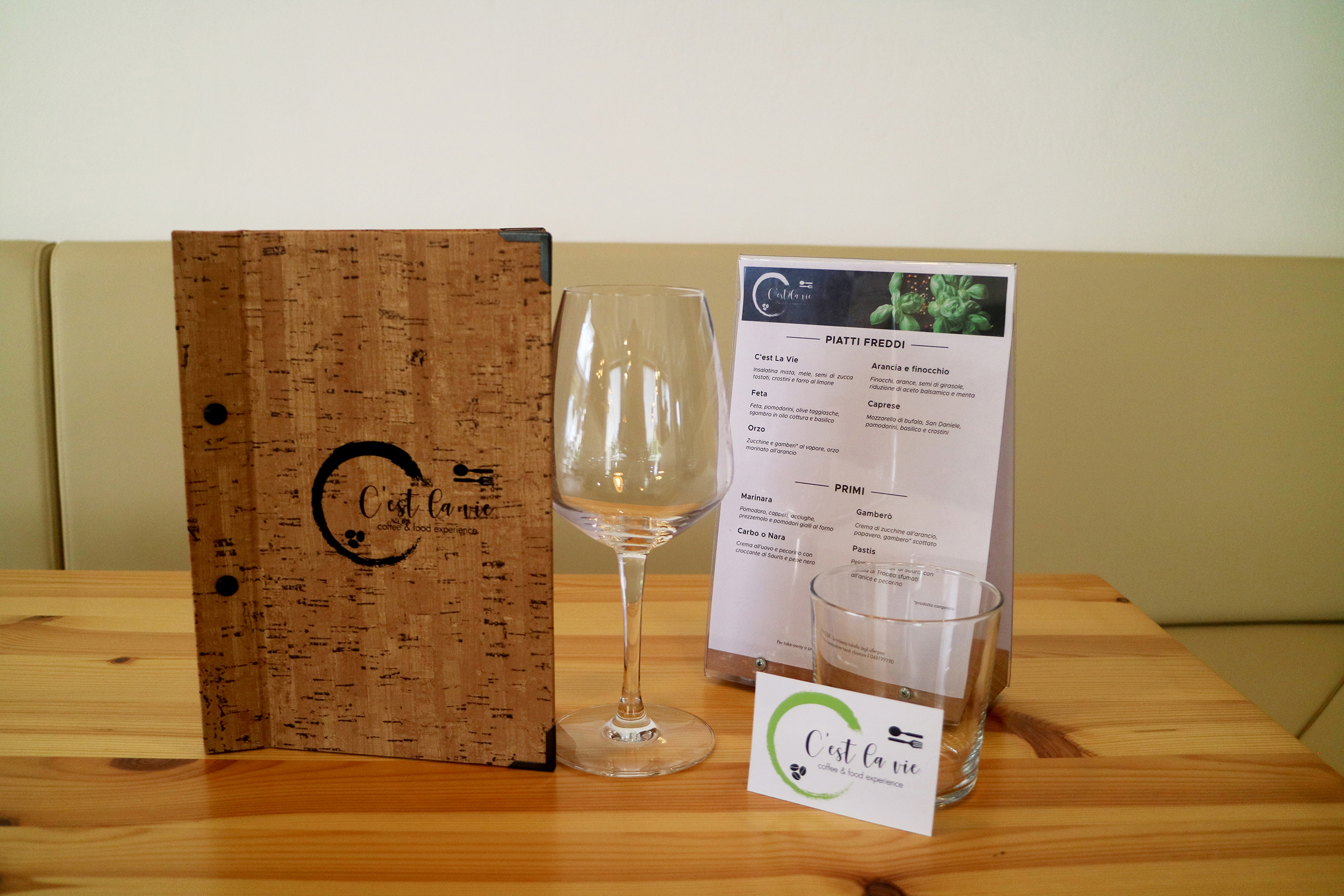 C'est La Vie 绿色环保咖啡餐厅设计-15