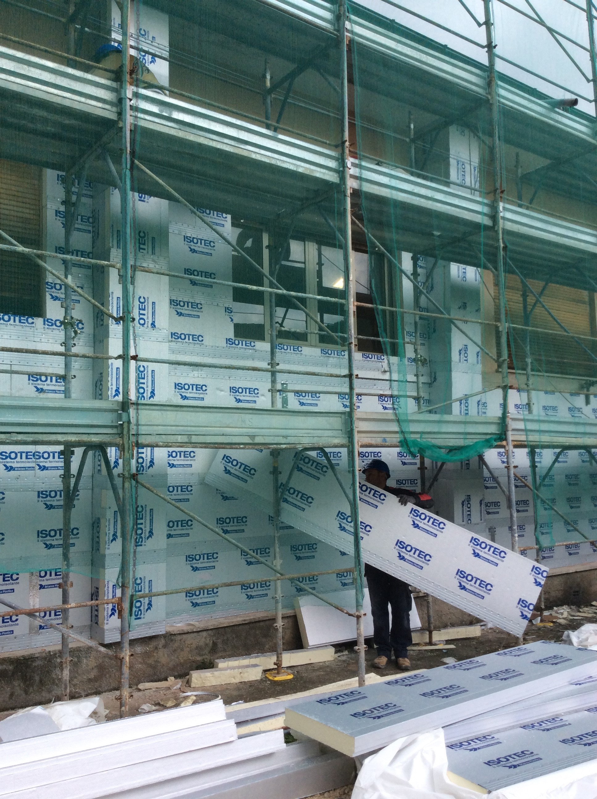 意大利学校能源改造,打造高效节能环保校园-10