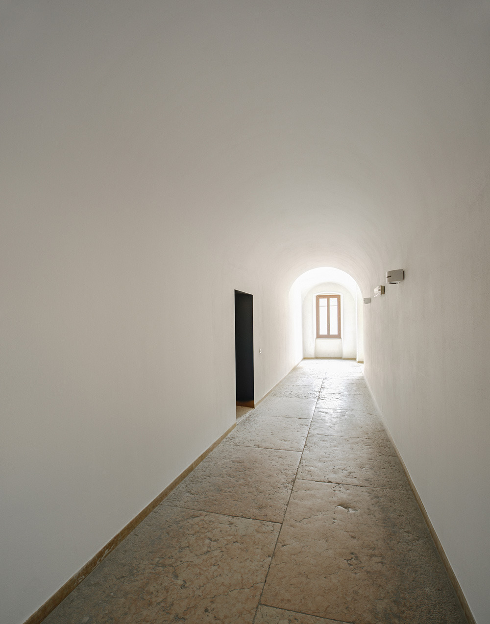 Verona 老军营改造-1