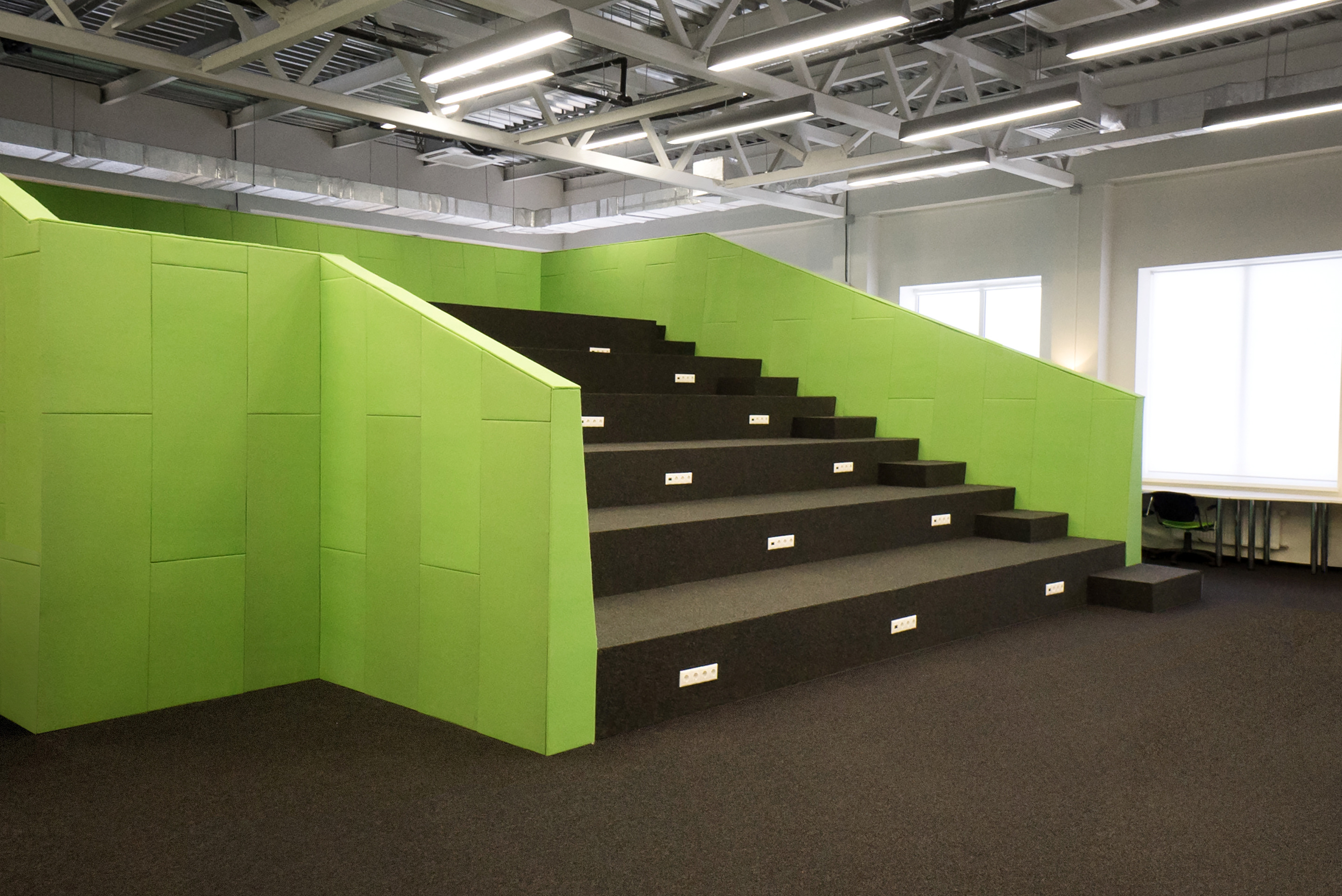 Skoltech 临时校园室内设计-13