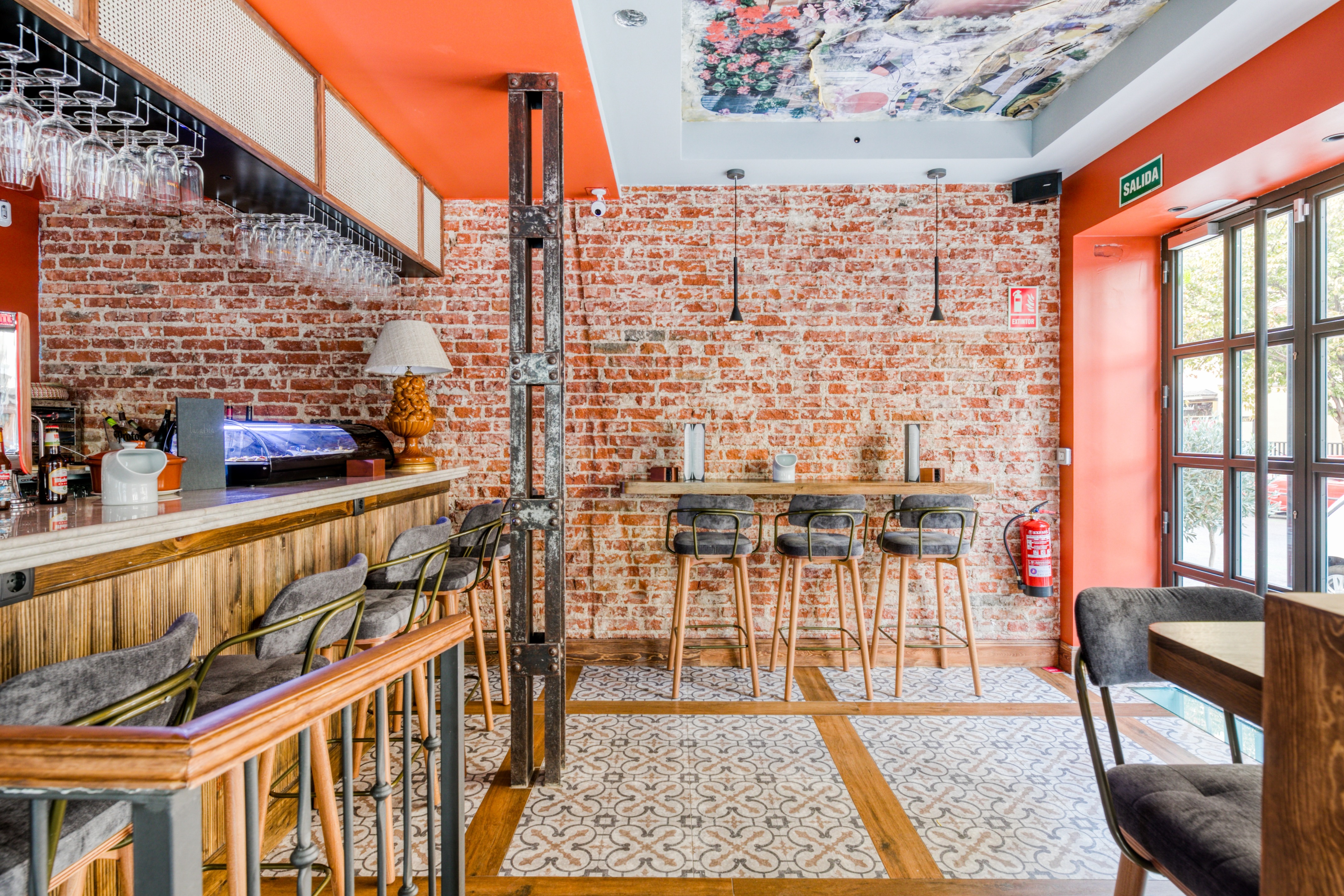 融合风格的“Lacabia 餐厅”设计-2