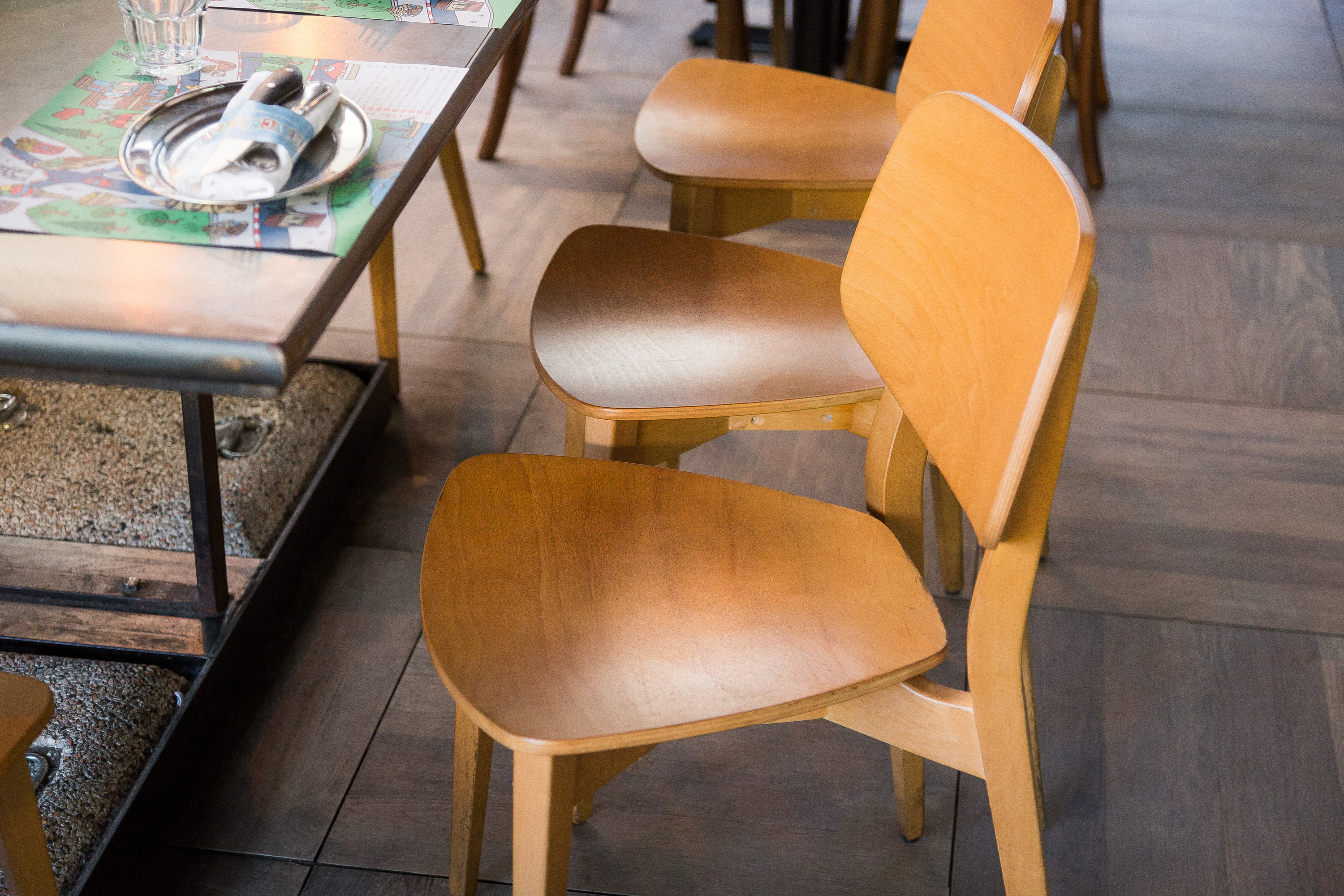 融合精致设计与乡村热情的罗马餐厅-17