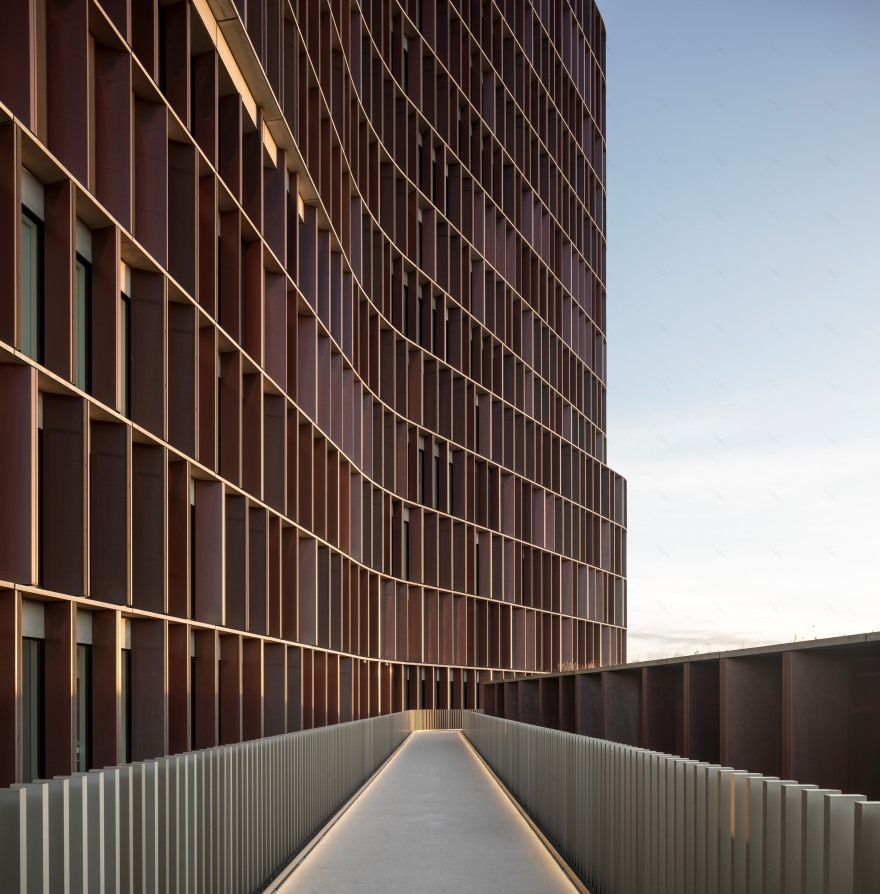 哥本哈根 Maersk Tower · 绿色有机校园设计-2