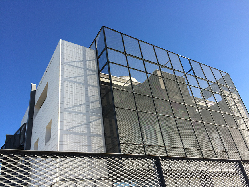 尼古拉斯总部大楼 | 2010 年完工的商务中心设计佳作-0