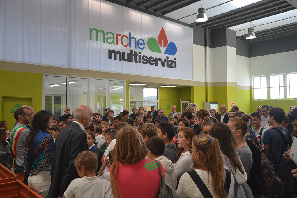 环保多功能中心打造-8