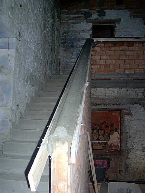 2000 年 Pedemontana 公寓修复 | 历史建筑的新生-7