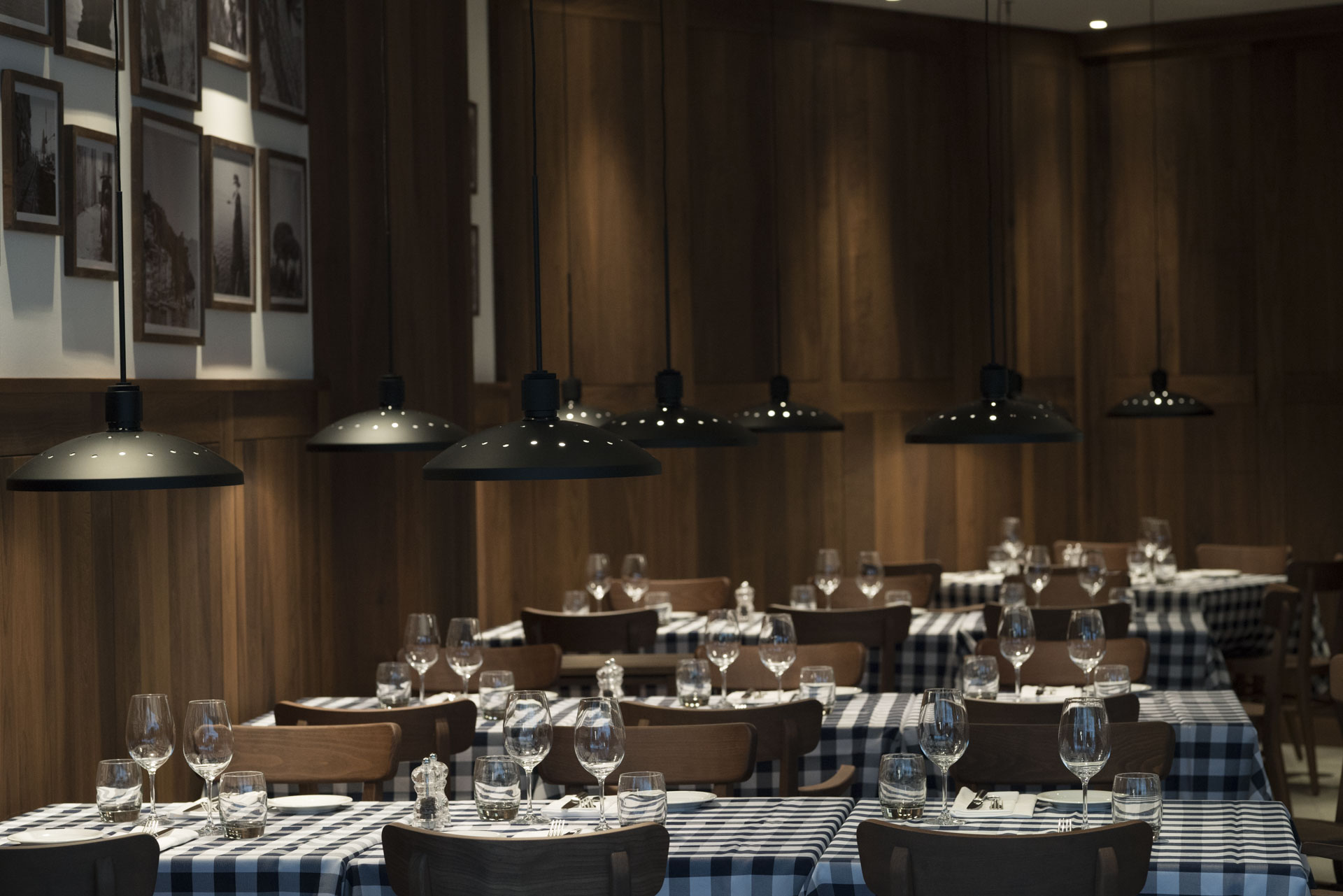 2017 年完成的 Hotel Estrel Portofino 餐厅室内设计-20