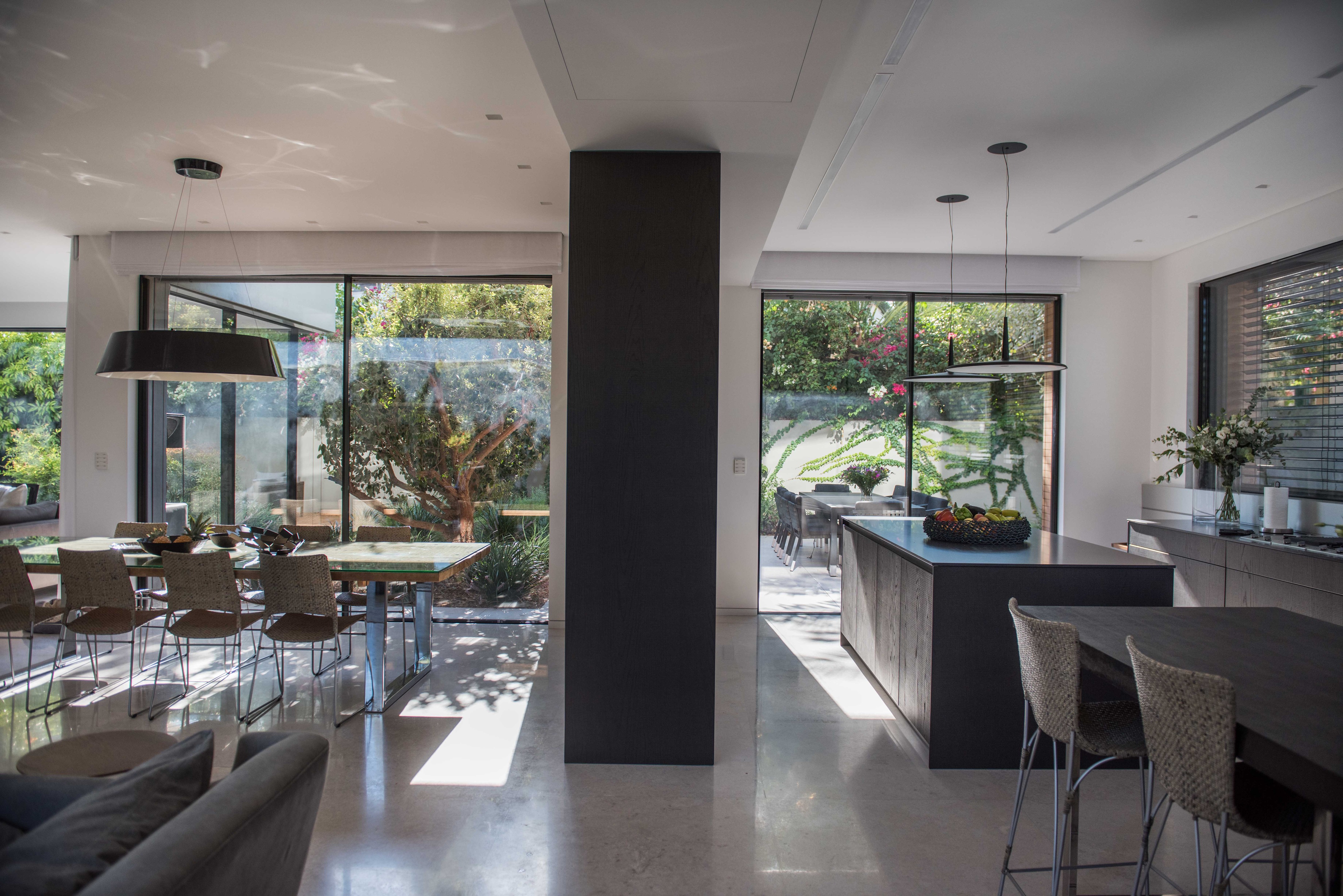 融合室内外的现代家园-19