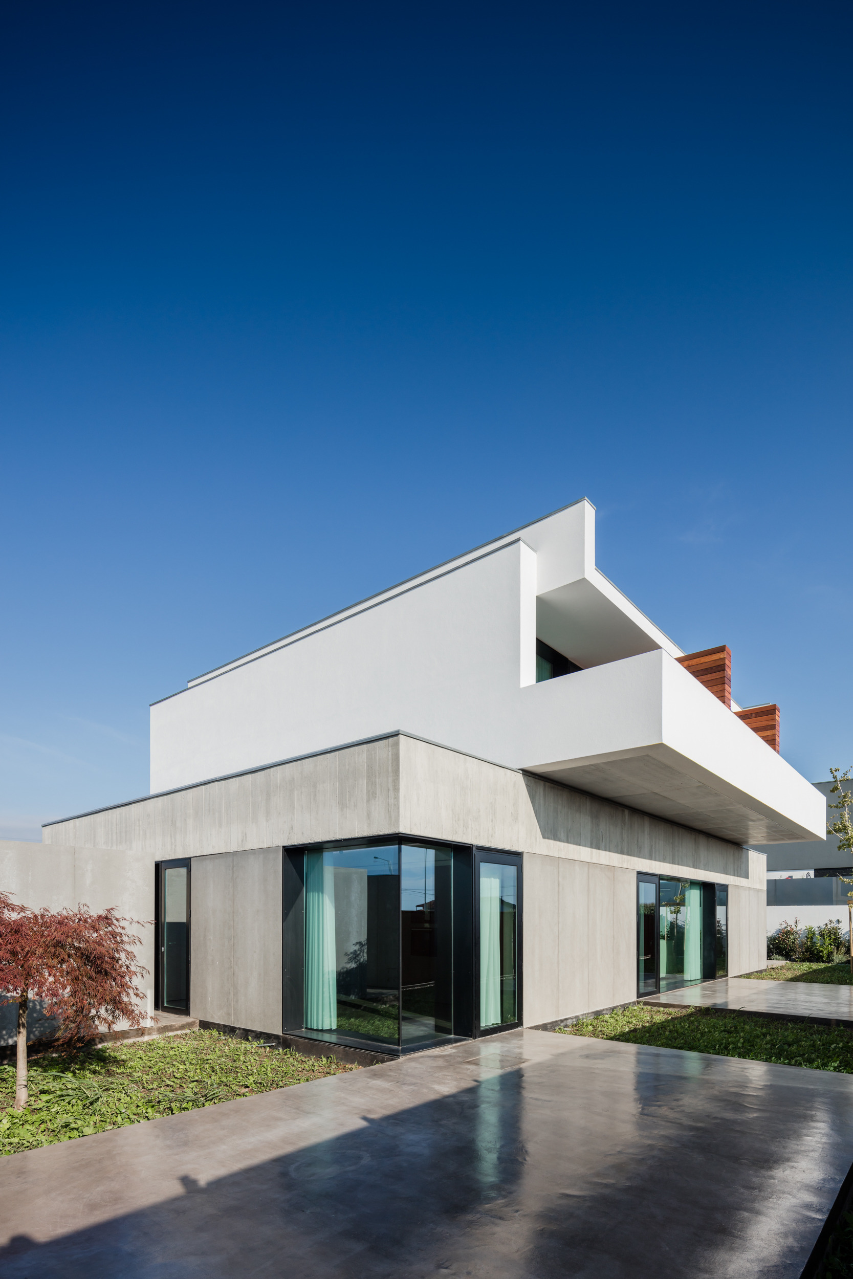 简约实用的新派住宅设计-5