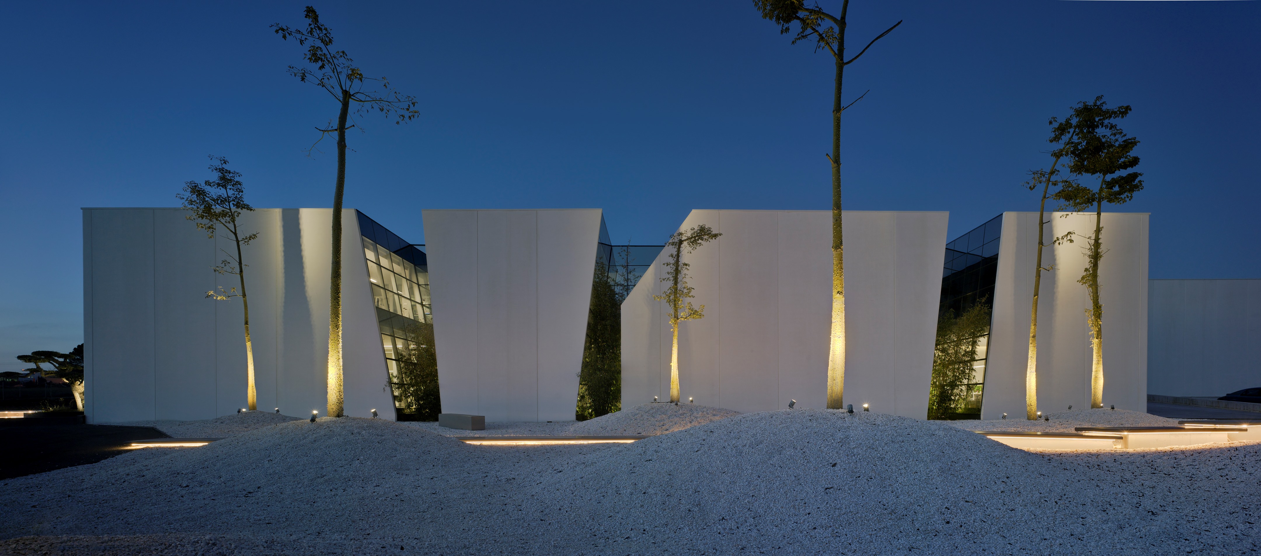 竹影婆娑的 GOMARCO 总部办公空间-47