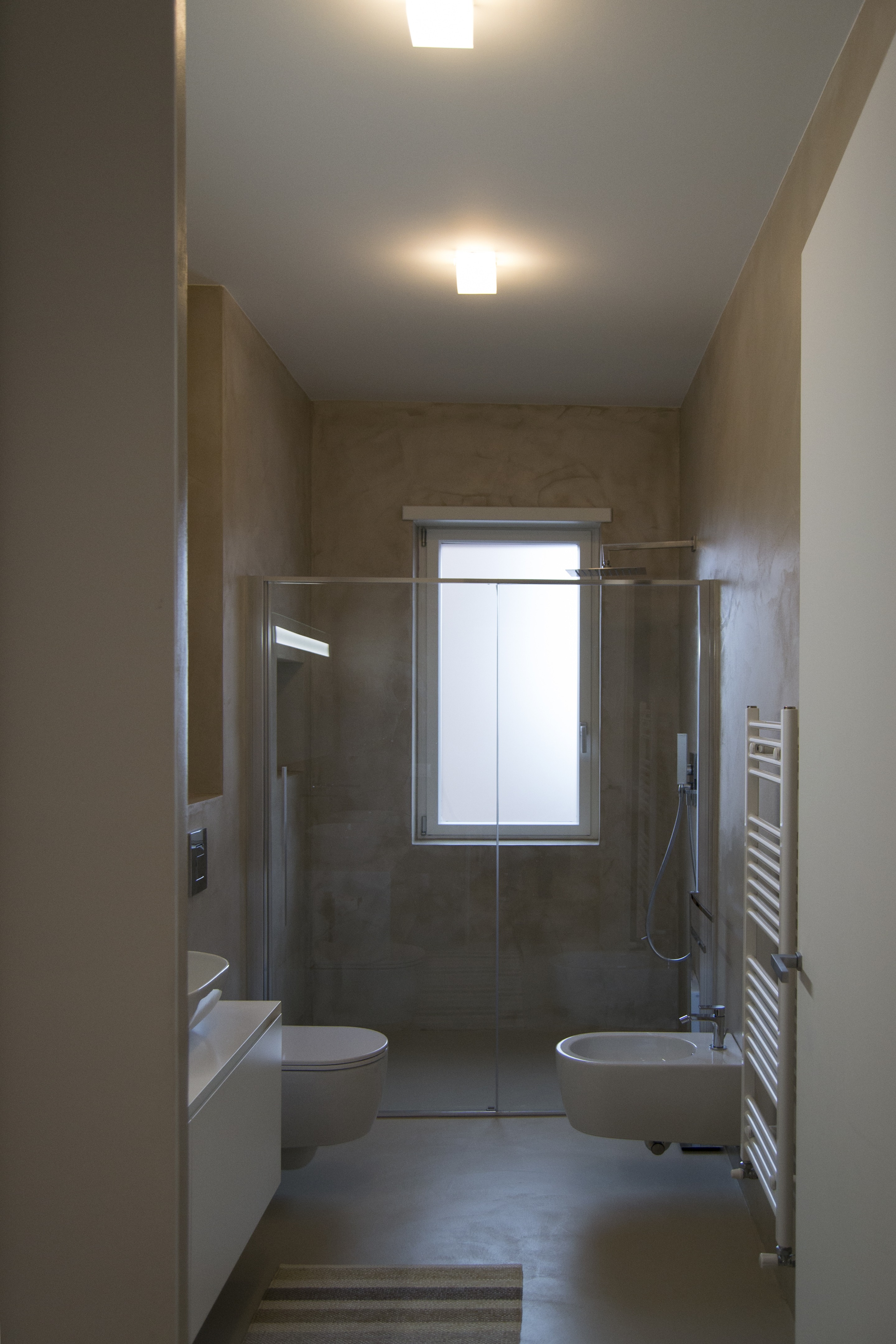 2018 年意大利佩斯卡拉公寓翻新设计-14