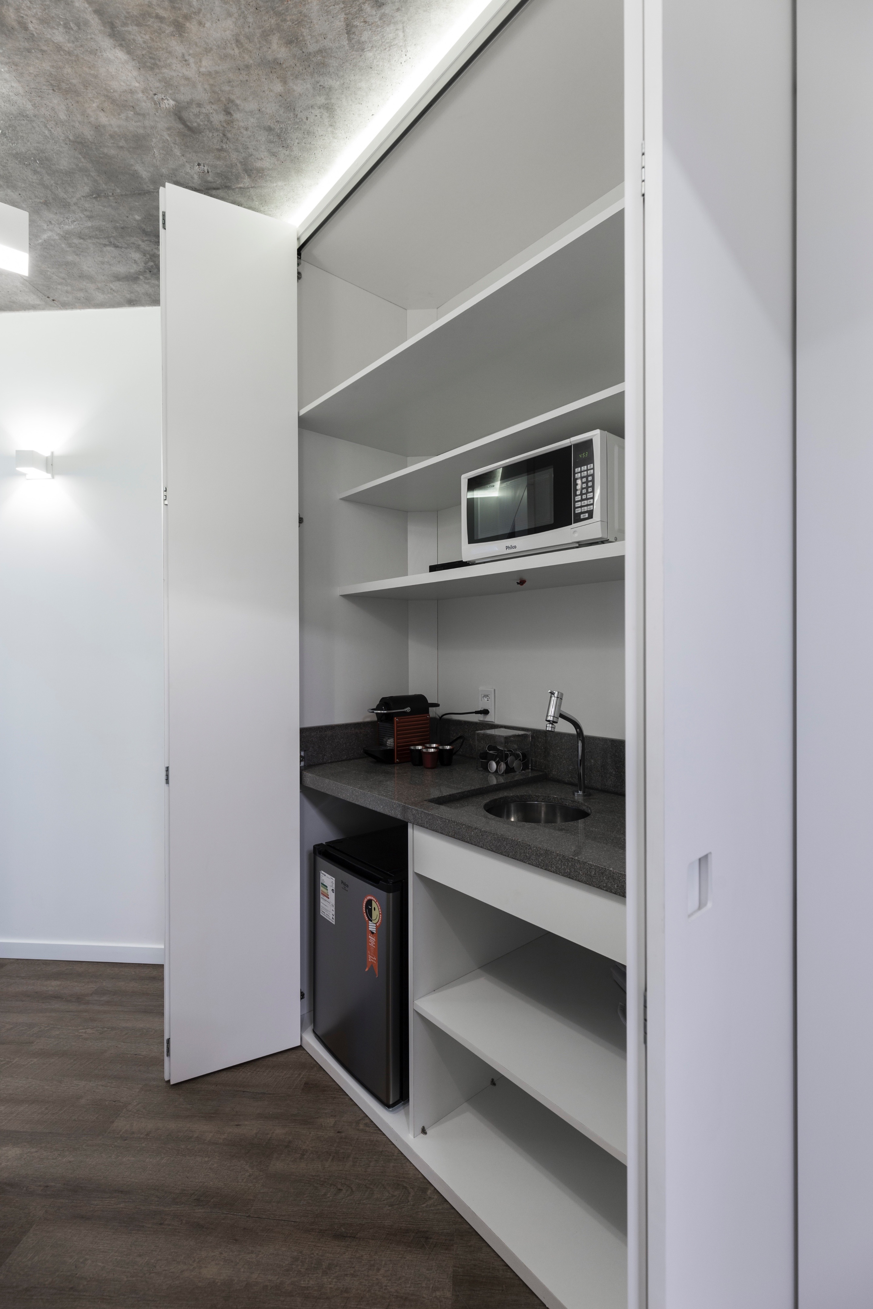 2017 年完成的 Consultório ML 诊所室内设计-11