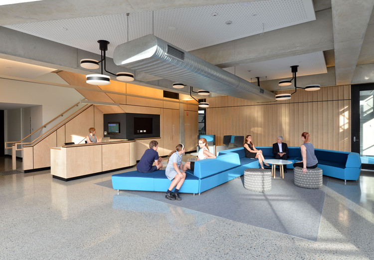 北方海滩基督教学校创新学习空间-11