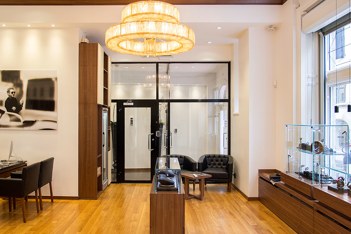 2015 年斯德哥尔摩 LuxuryWatches 旗舰店设计-13